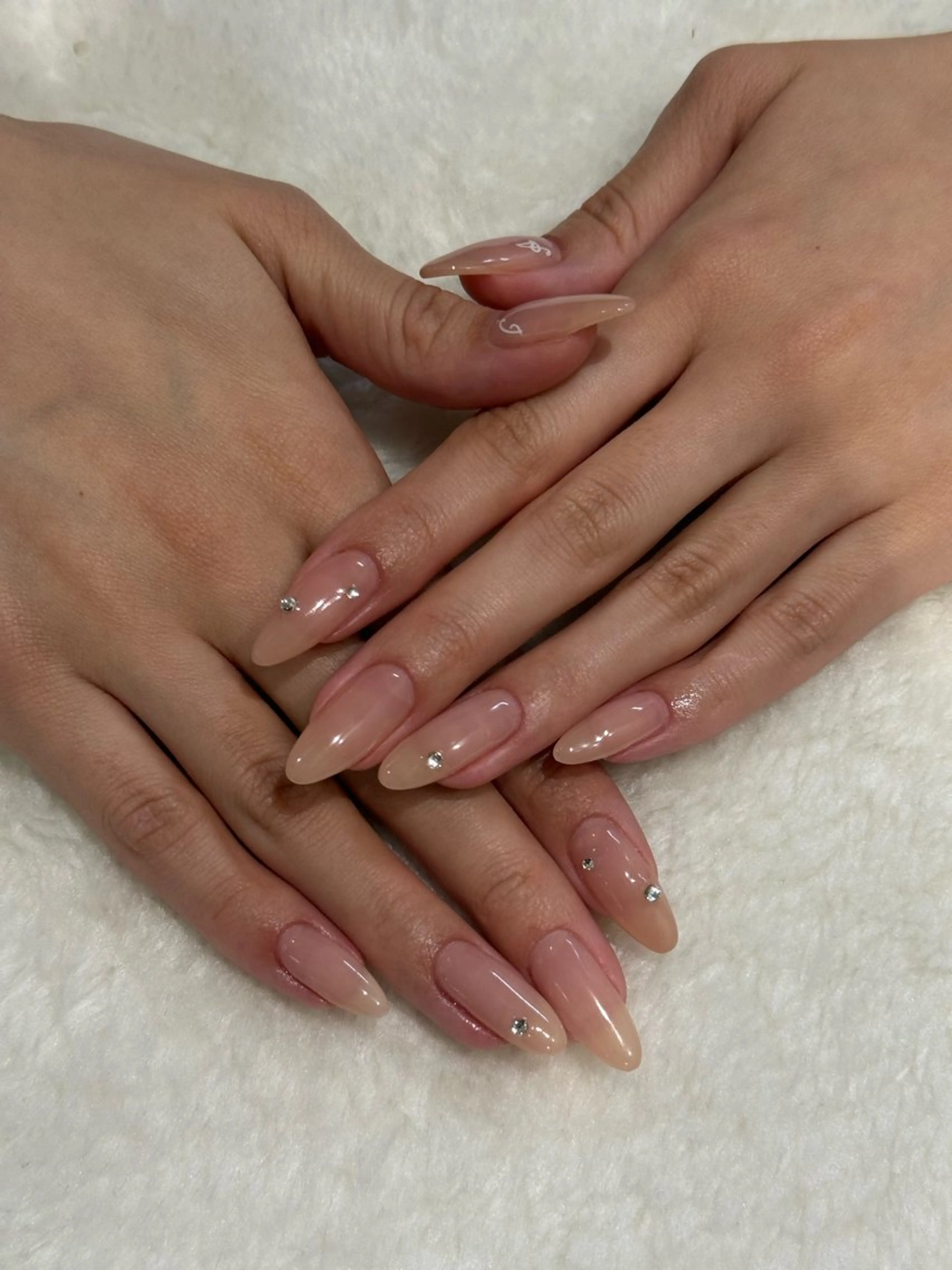 ネイル ハンドネイル Amuly. Narumiのネイルデザイン