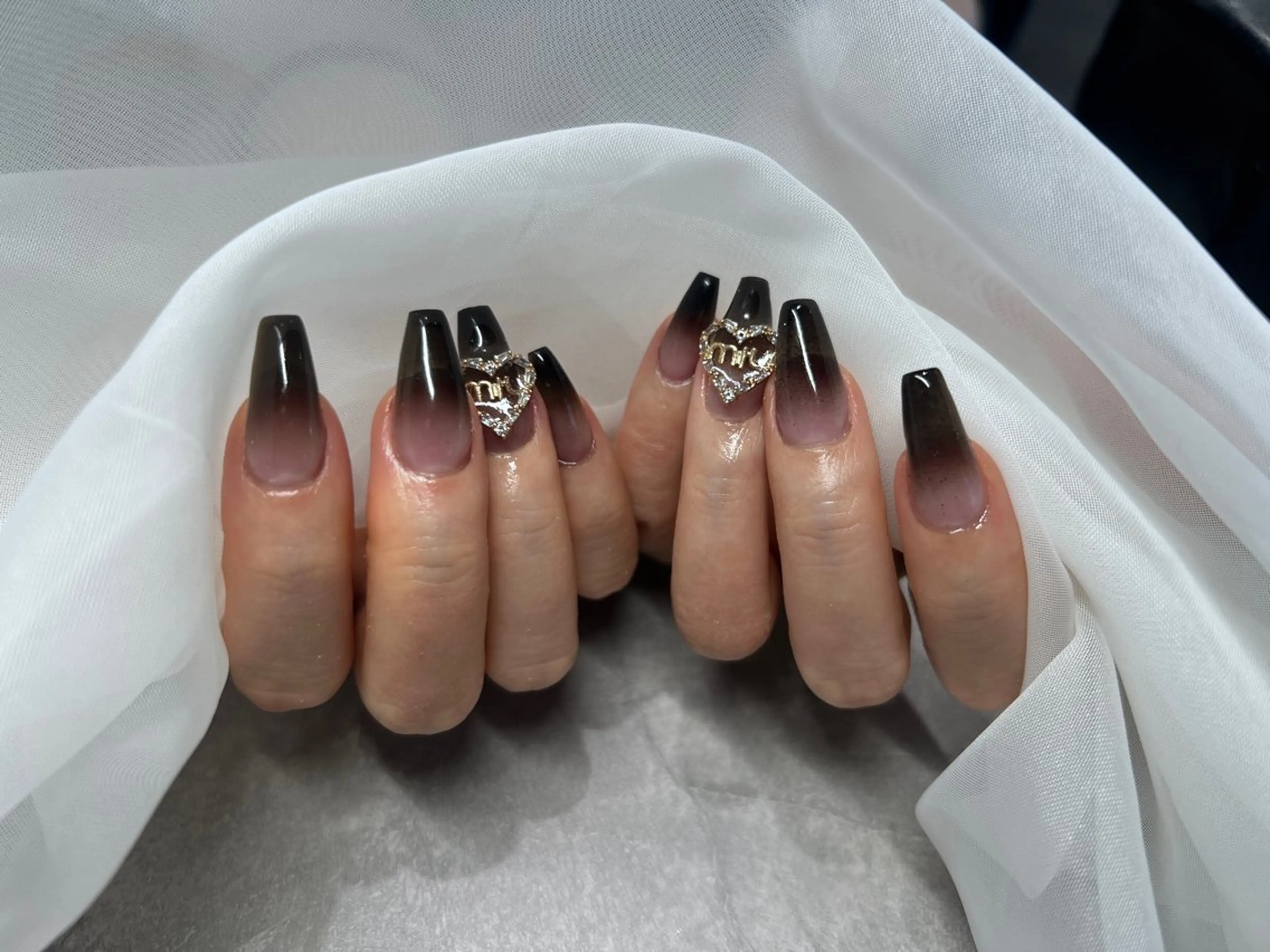 ネイル Miimo💅🏻 ほのか ·͜·♡のネイルデザイン