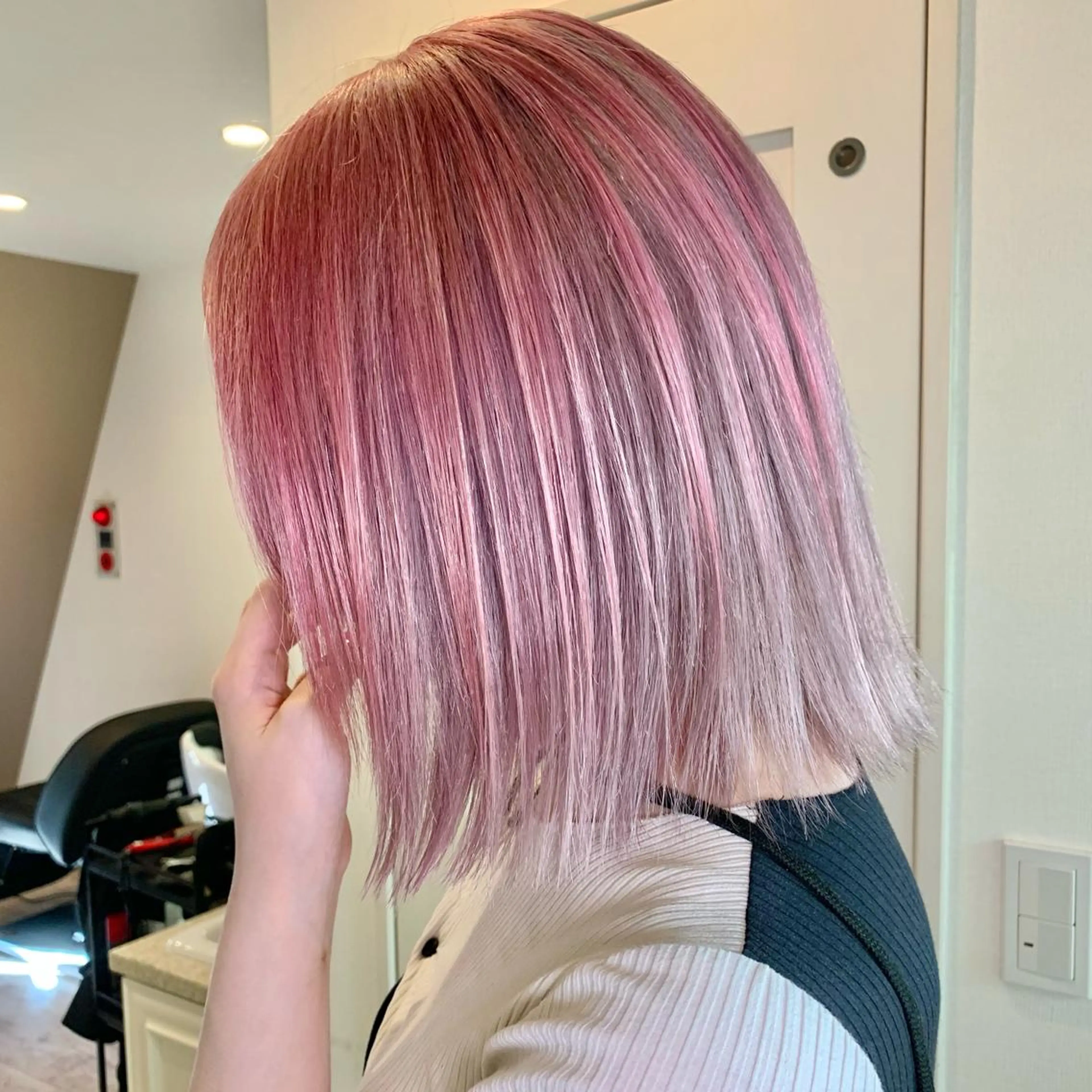 ミディアム カット ヘアカラー トリートメント 🍀ケアブリーチ カラー🍀坂井のヘアスタイル