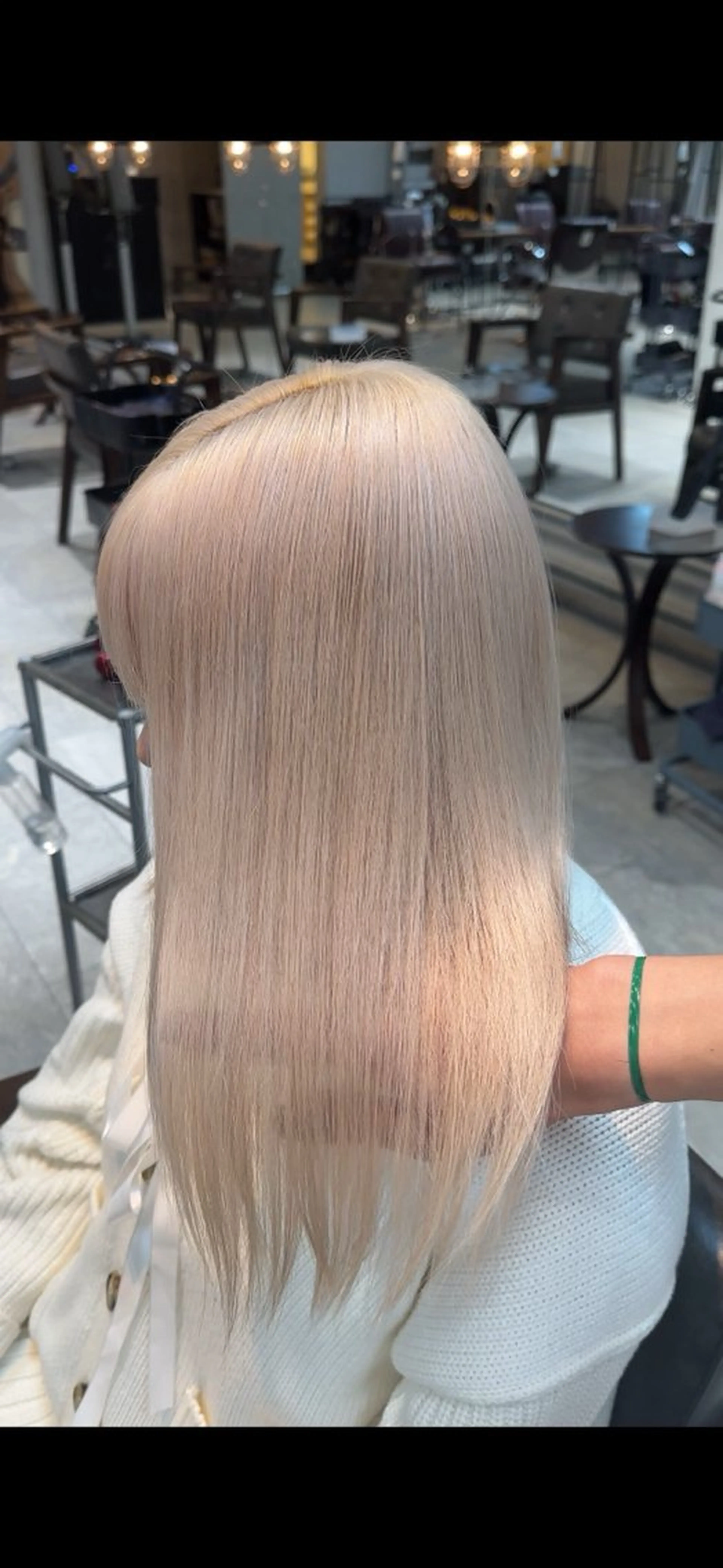 ミディアム カラー パーマ ヘアアレンジ ヘアカラー トリートメント ブリーチカラー🤍 颯馬🐈‍⬛のヘアスタイル