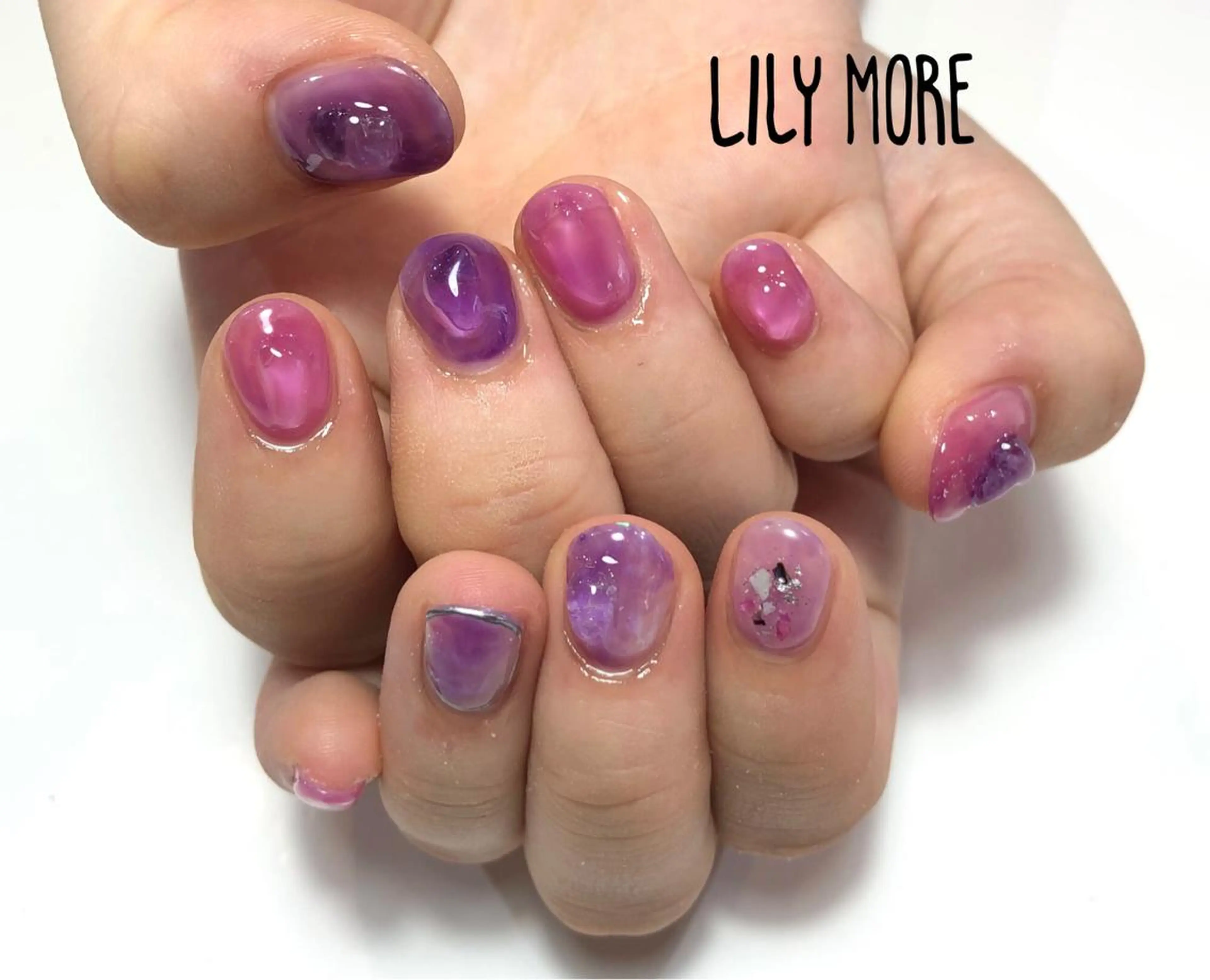 ネイル ニュアンスネイル Lily closetのネイルデザイン