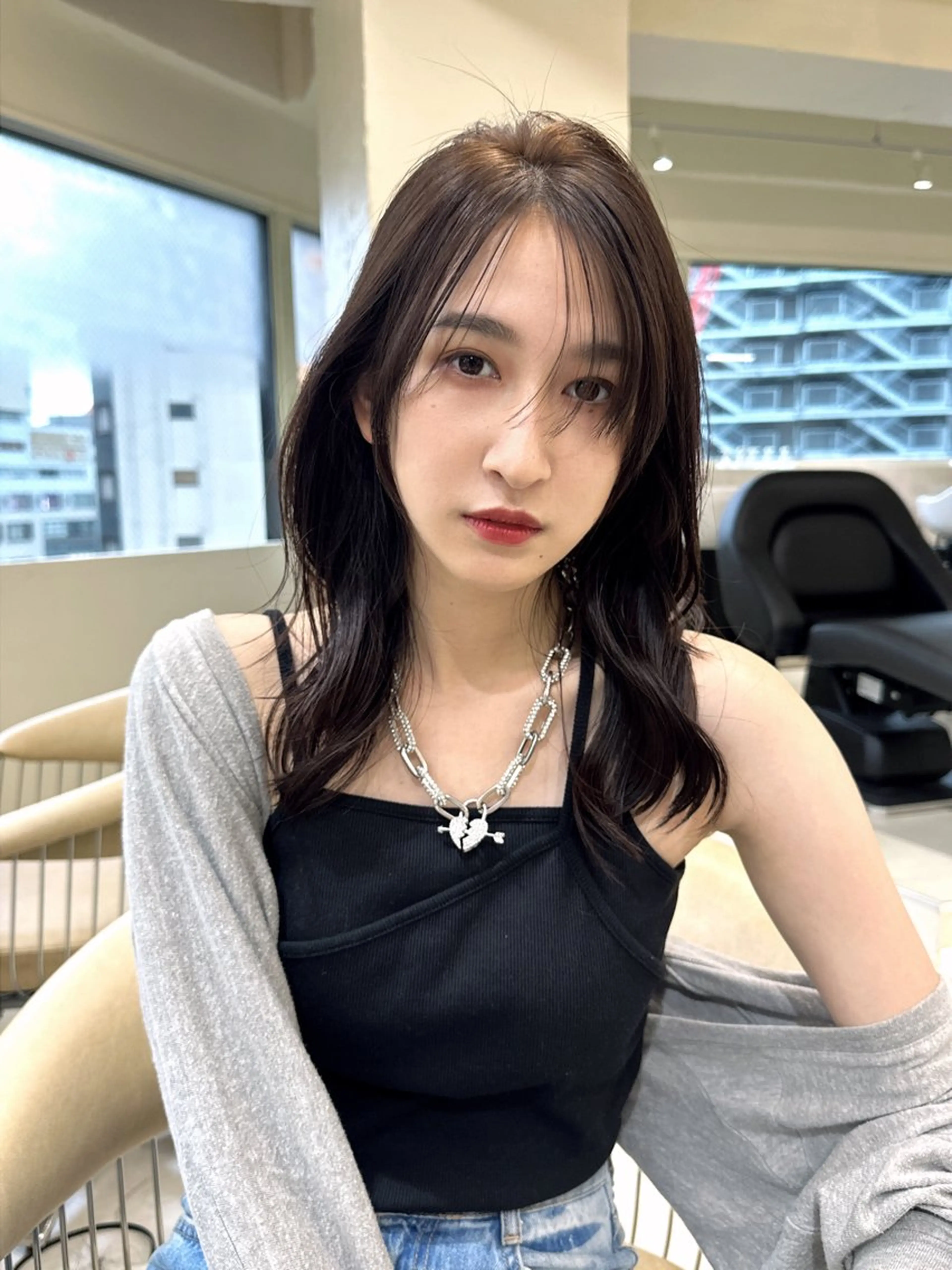 ロング カラー カット センターパート/ 暖色カラーayuのヘアスタイル