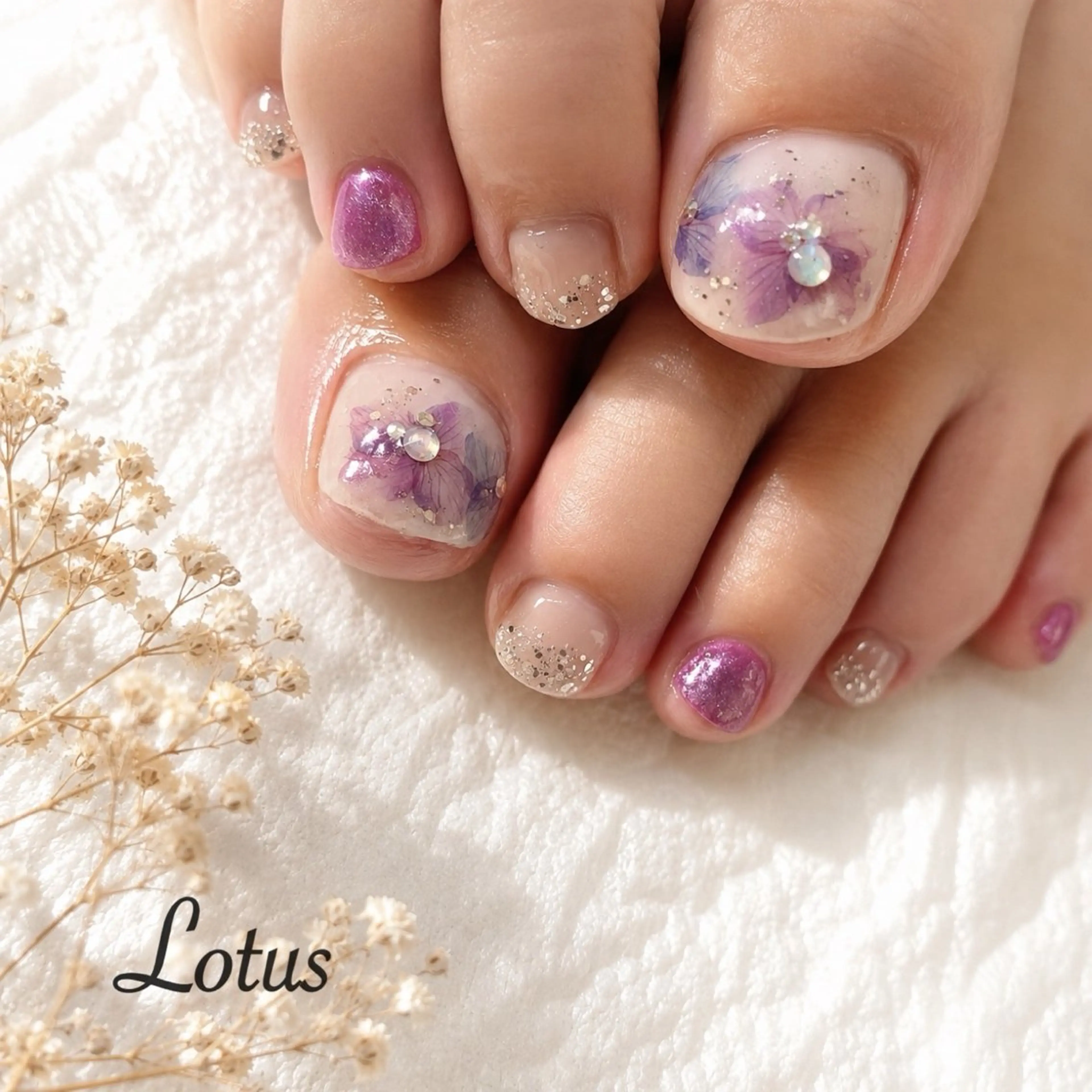 ネイル ハンドネイル フットネイル ネイル＆脱毛 Lotus🌸のネイルデザイン