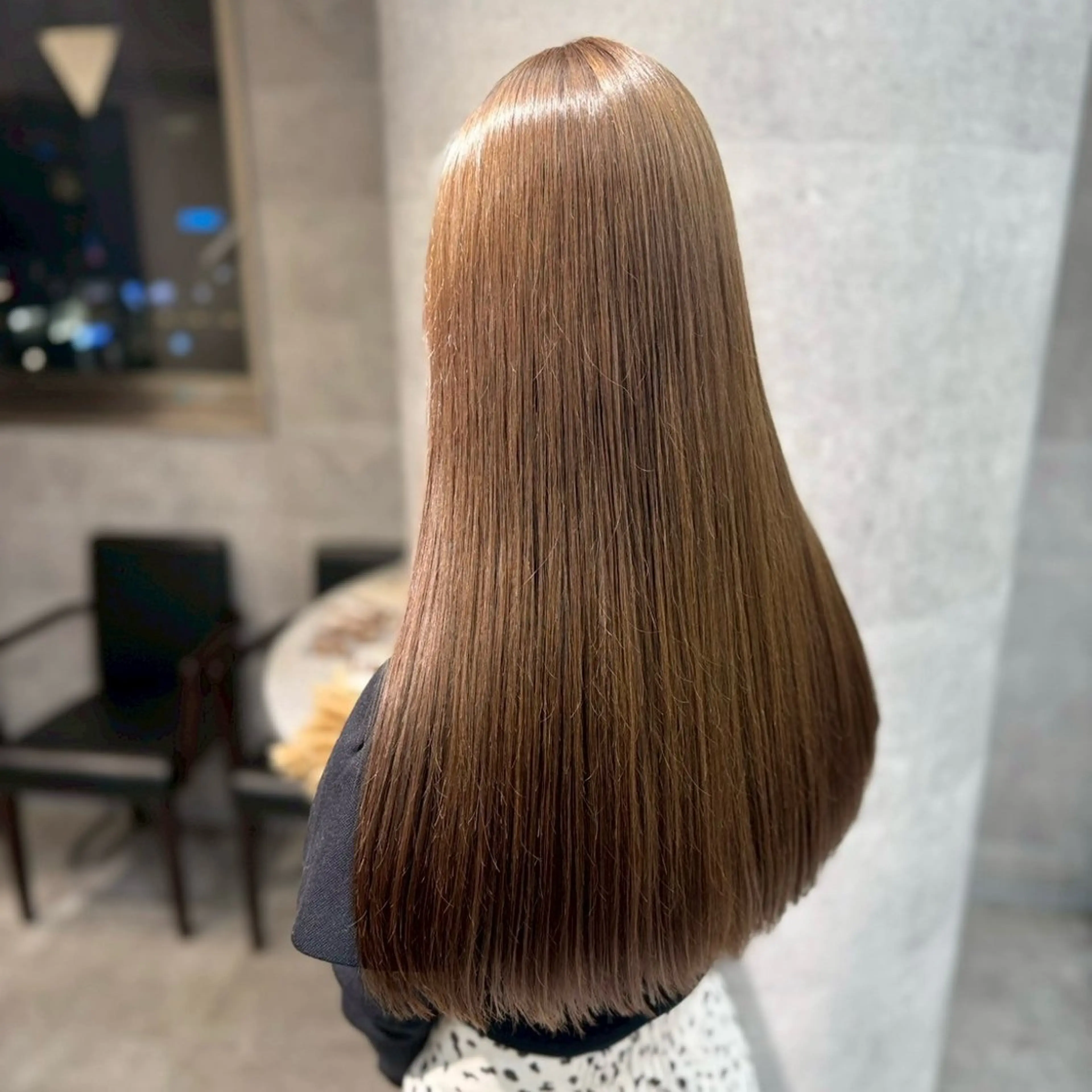 ロング くびれヘア 顔周りカット 髪質改善 韓国風ヘア レイヤーカット ヘアカラー トリートメント lana hair 新宿/髪質改善/韓国のヘアスタイル