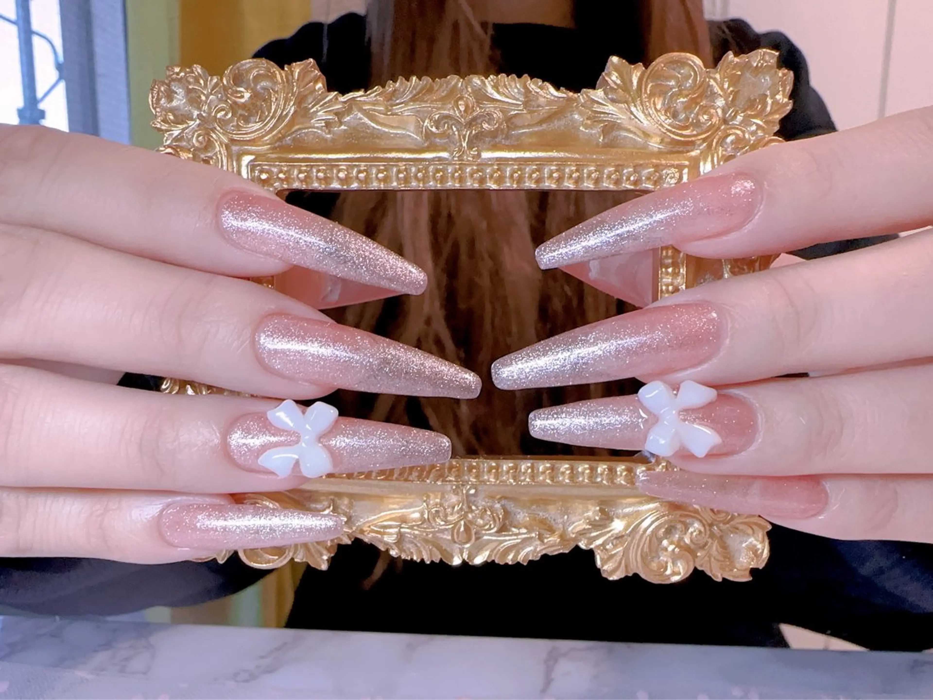 ネイル オーロラネイル フットネイル 韓国ネイル ラメ(グリッター) ラメグラデーション ハンドネイル Belle nail salon 新小岩のネイルデザイン