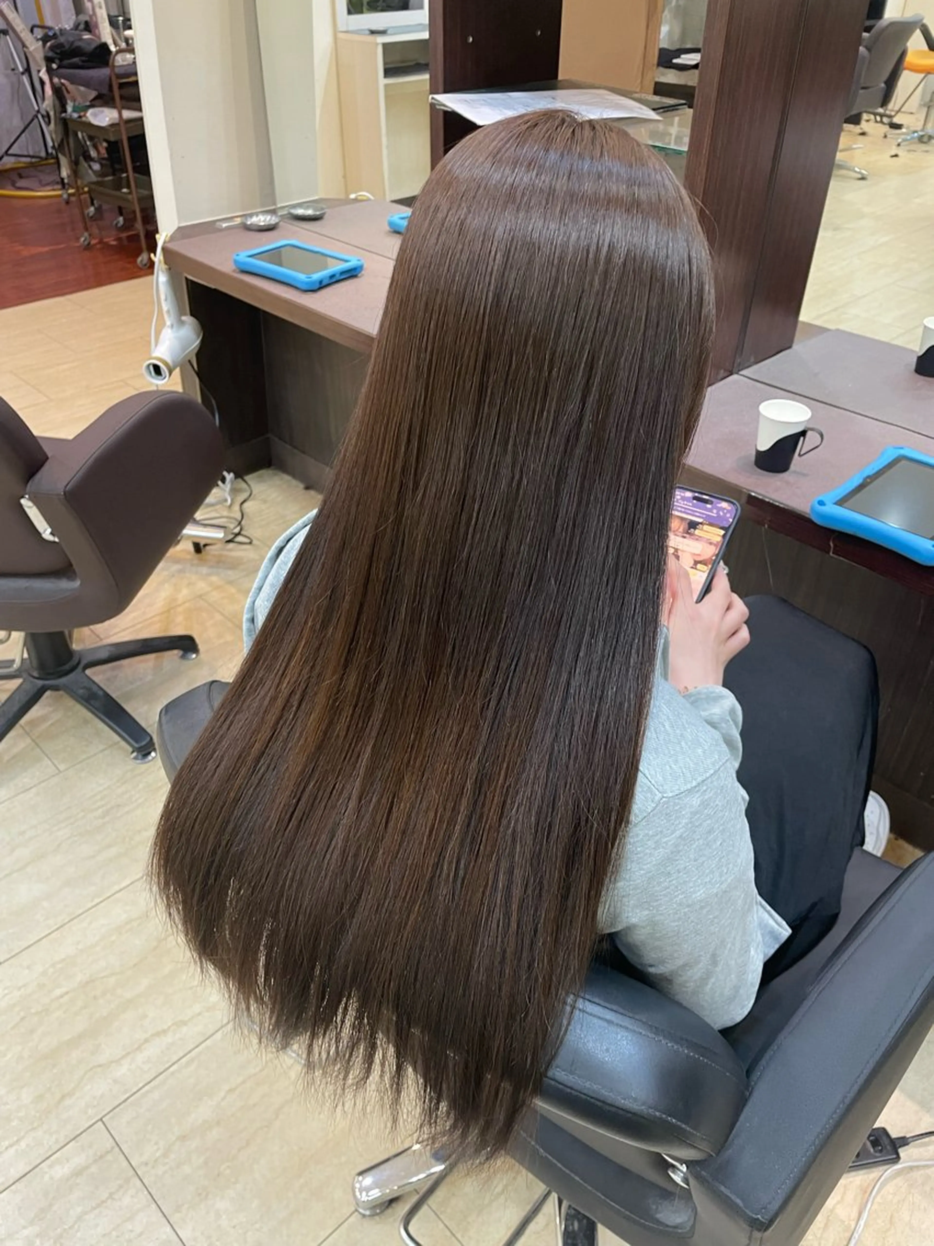 ロング ヘアカラー トリートメント 奥野碧🌈艶髪 /ダメージレスカラーのヘアスタイル