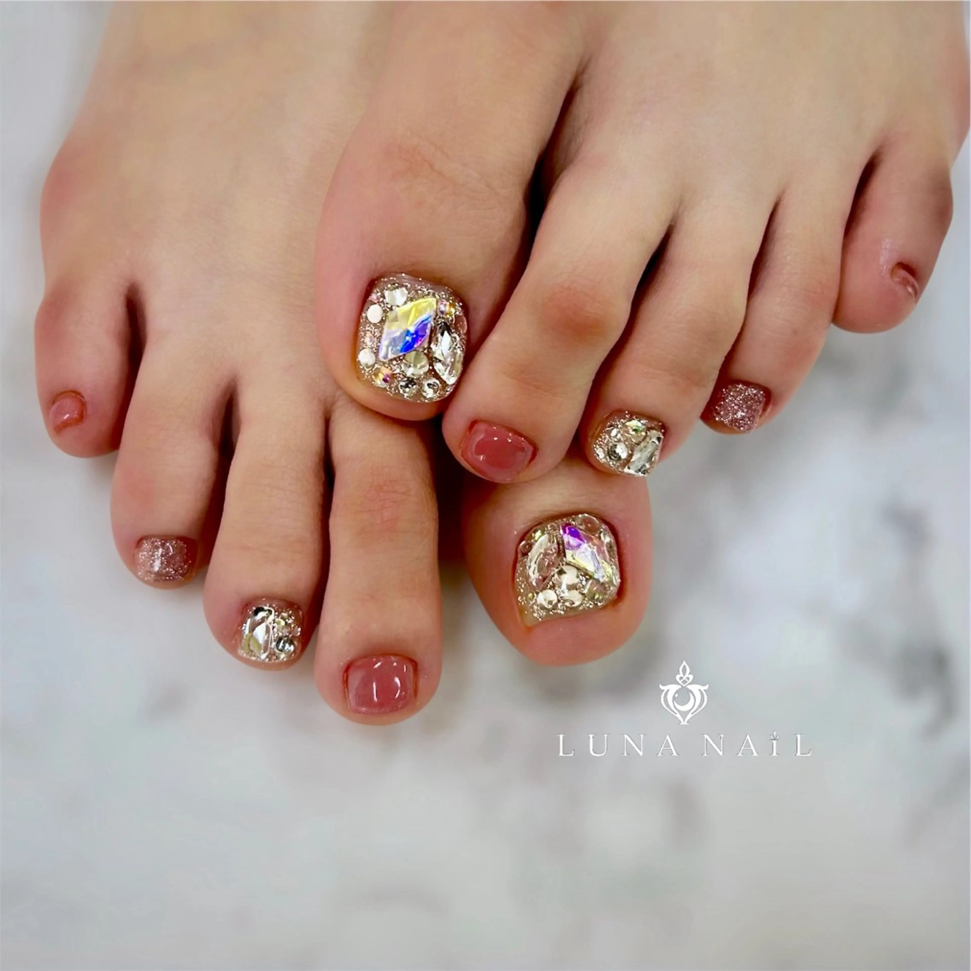 ネイル フットネイル アトリエ　ミモザ所属・いまむら あかりのネイルデザイン