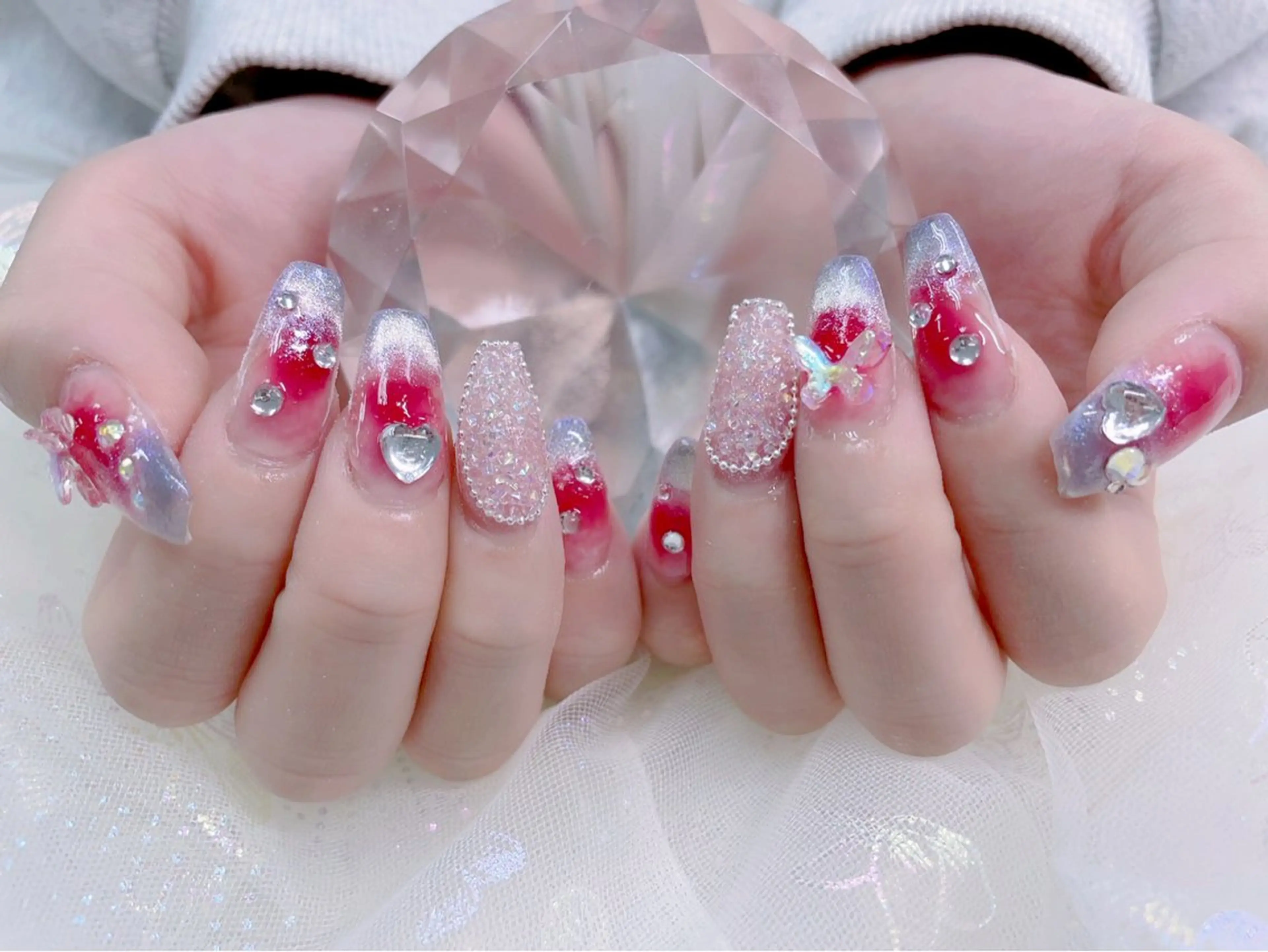 ネイル アートネイル オーロラネイル ガーリー ハート キラキラネイル パーツ全部¥110 サロンミミのネイルデザイン