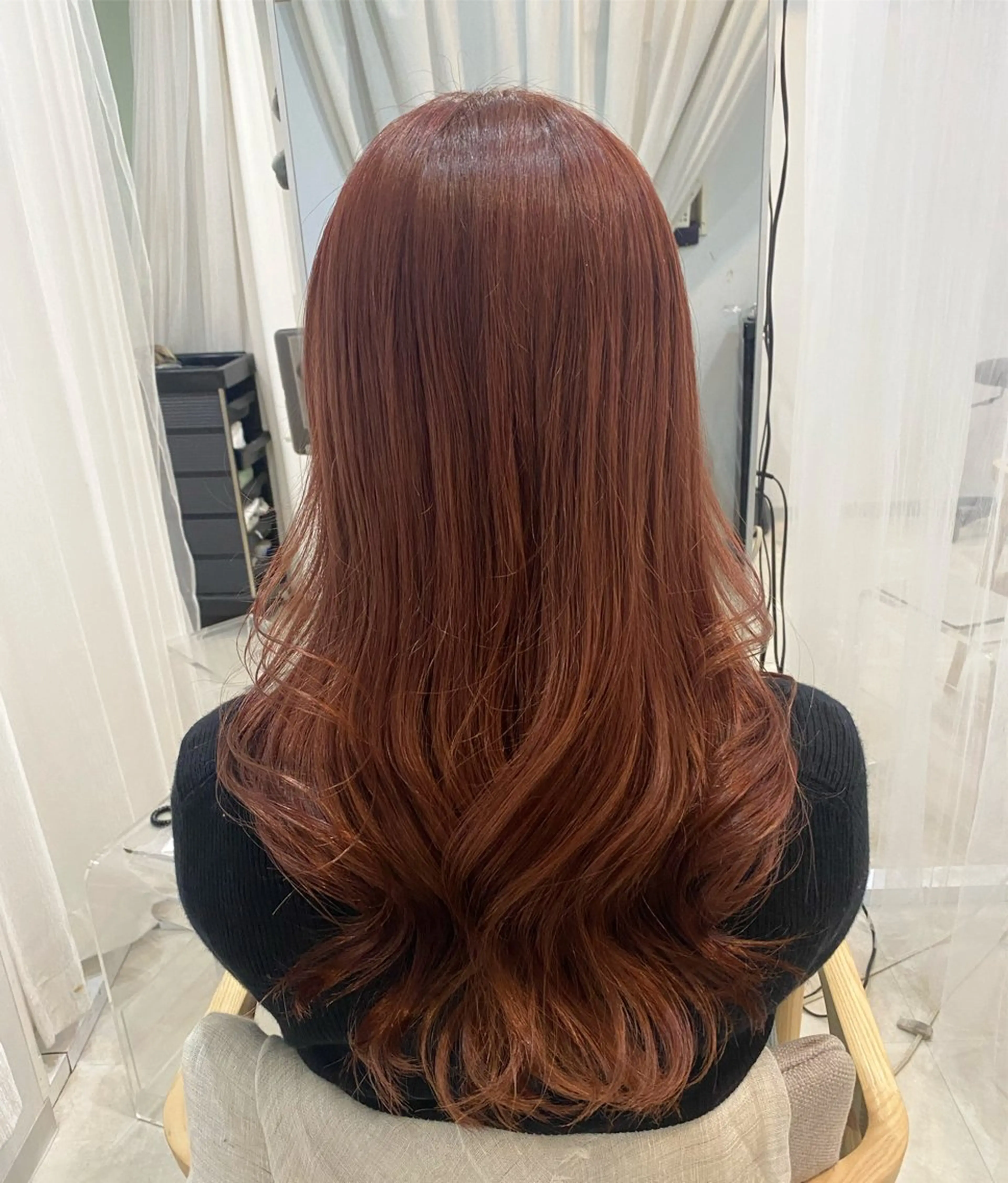 ロング 谷川 李奈のヘアスタイル