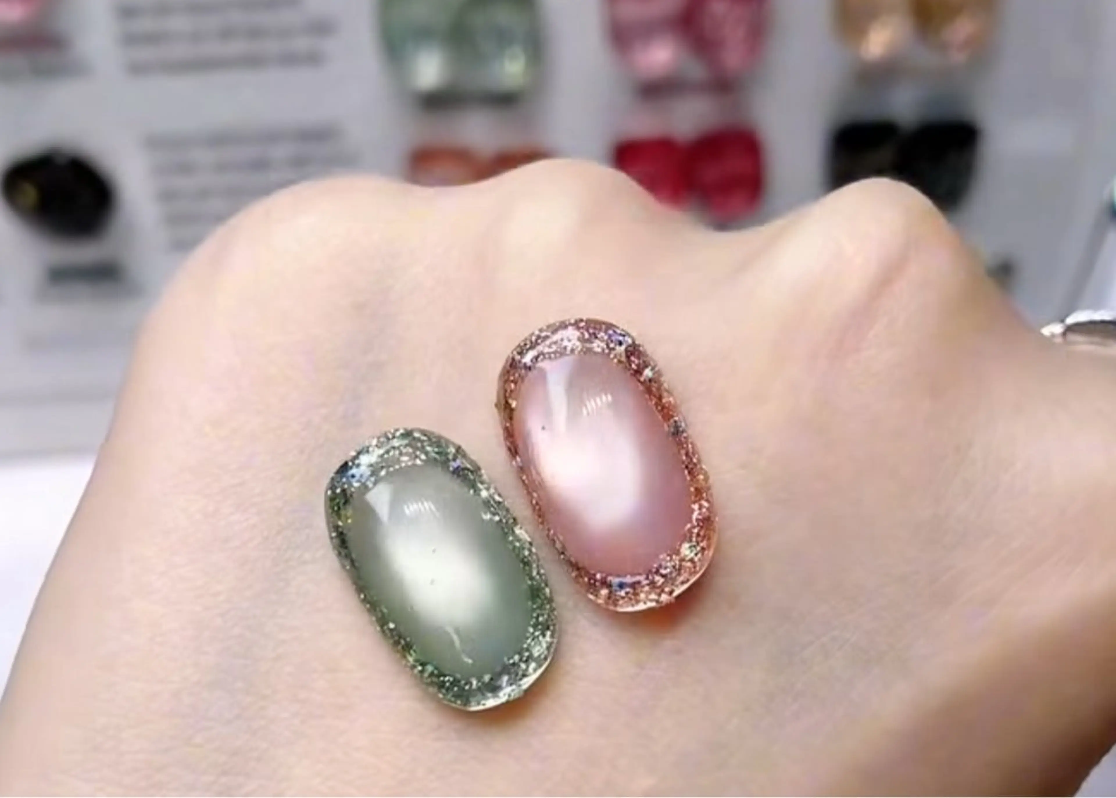 ネイル アートネイル マグネットネイル Mio Nailのネイルデザイン