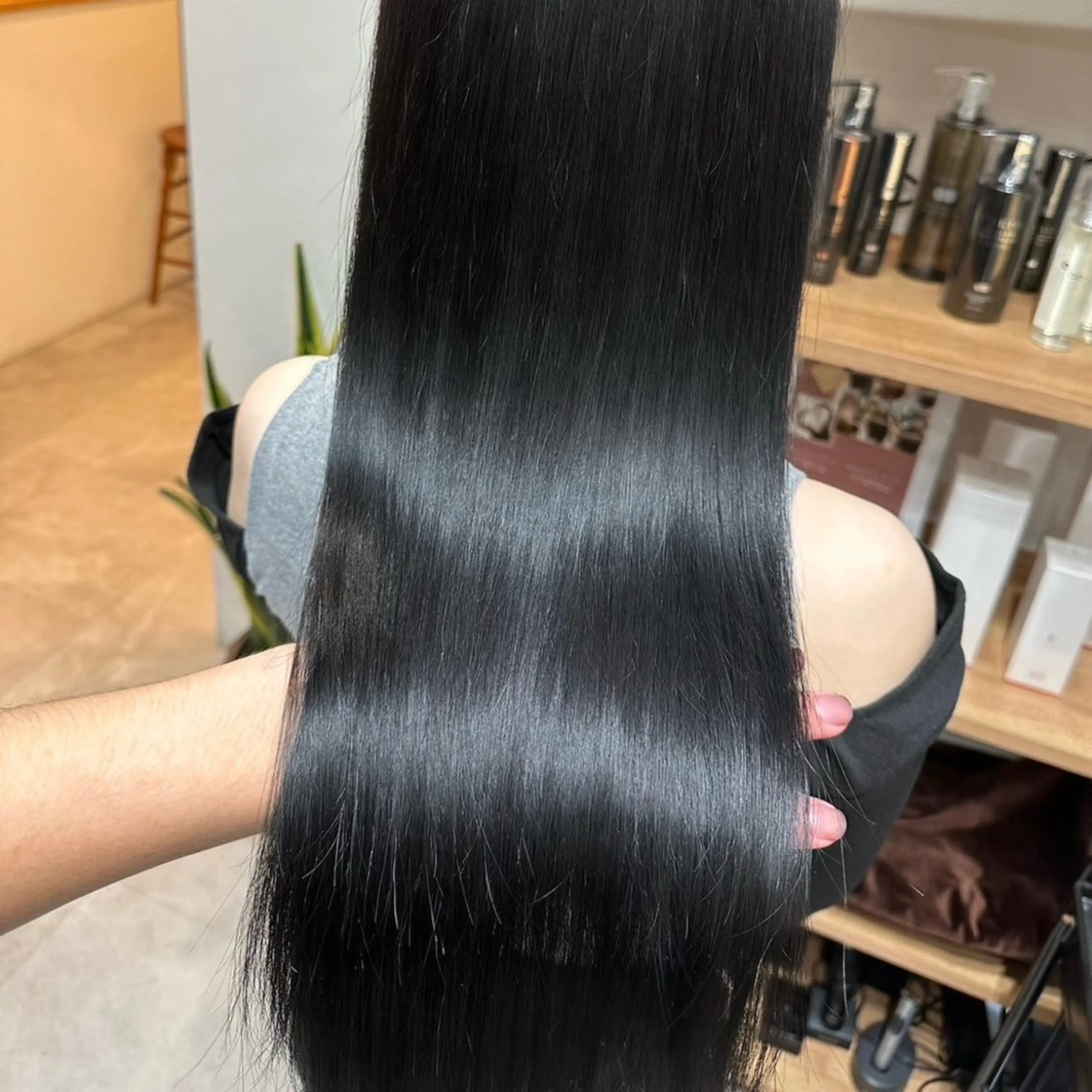 ロング カラー カット ヘアカラー トリートメント ブリーチなし 暖色カラー/井上あいのヘアスタイル