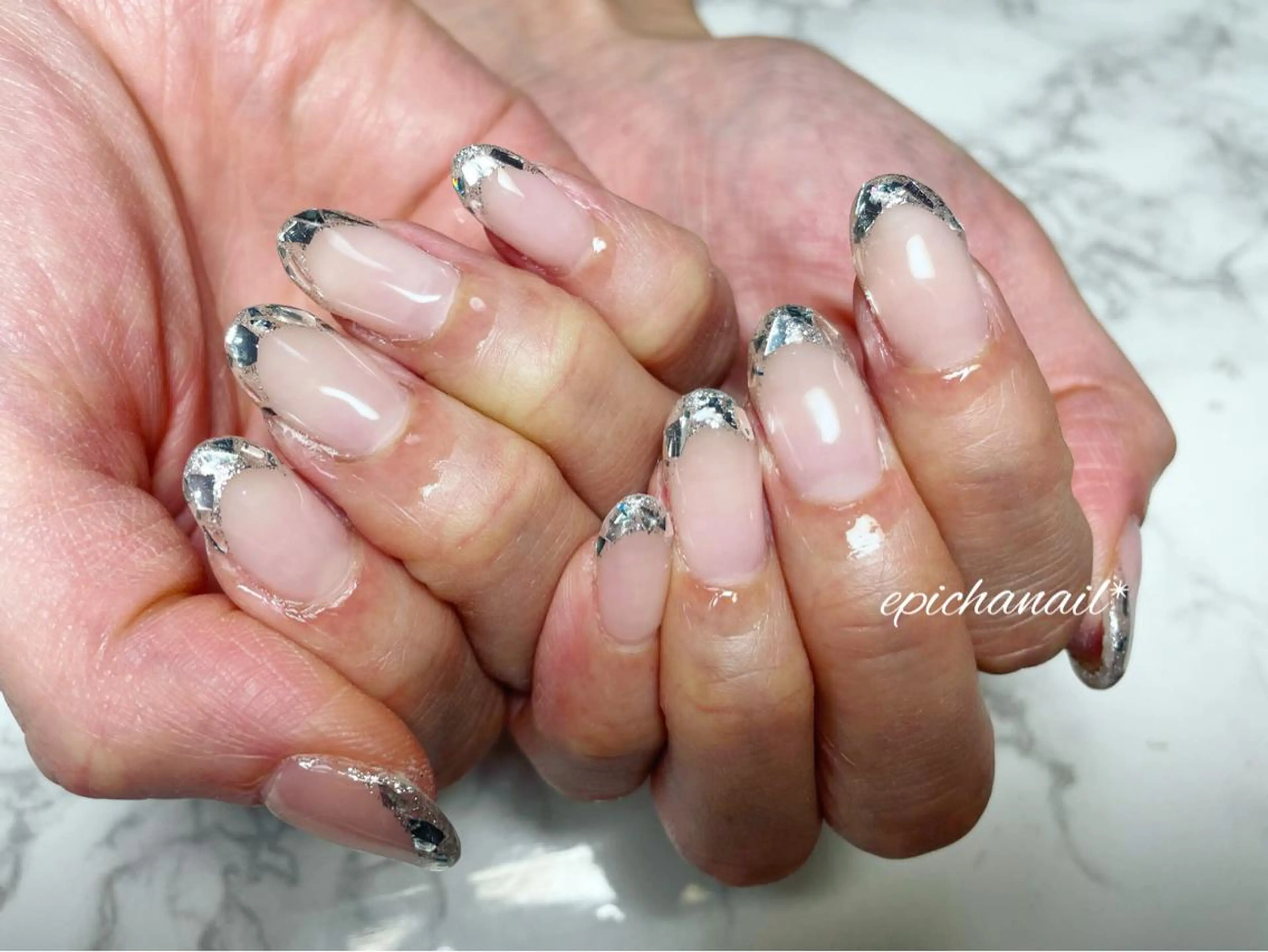 ネイル フレンチネイル ガラスフレンチ EPICHA NAILのネイルデザイン