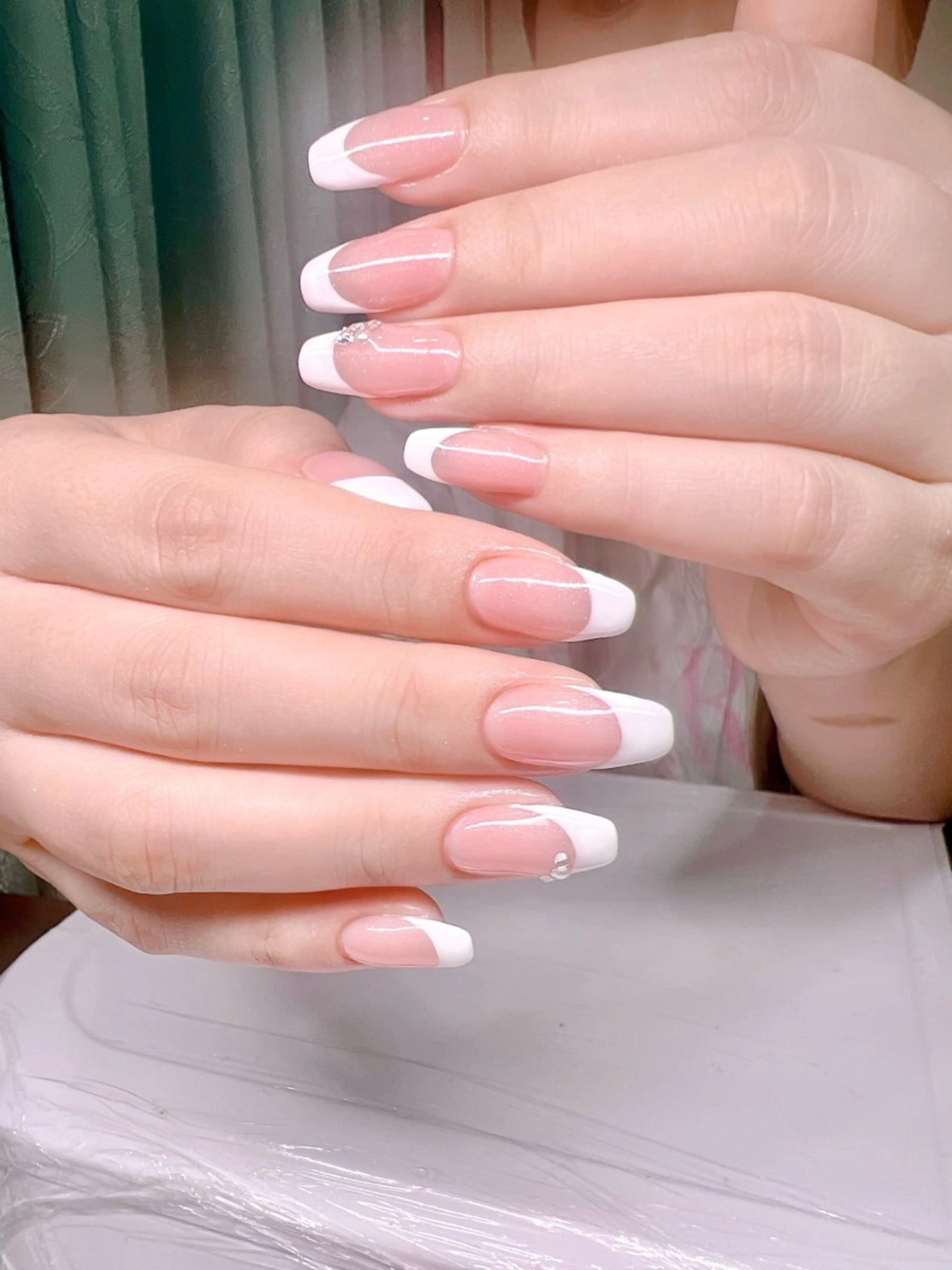 ケア＋ジェル＋10本フレンチ＋パ-シの写真