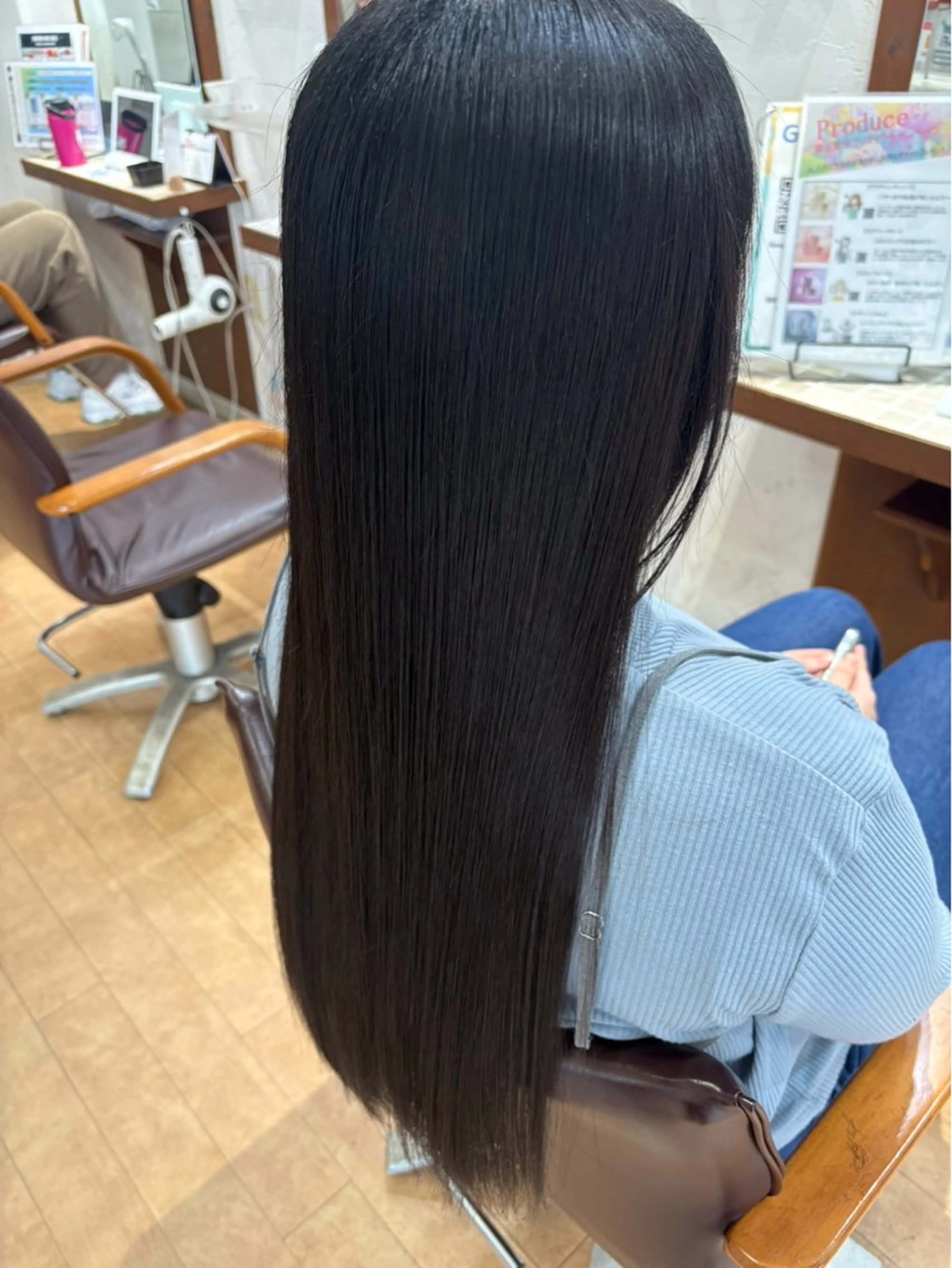 セミロング カラー カット ヘアカラー トリートメント 髪質改善TR特化 副店長 坂田一樹】のヘアスタイル