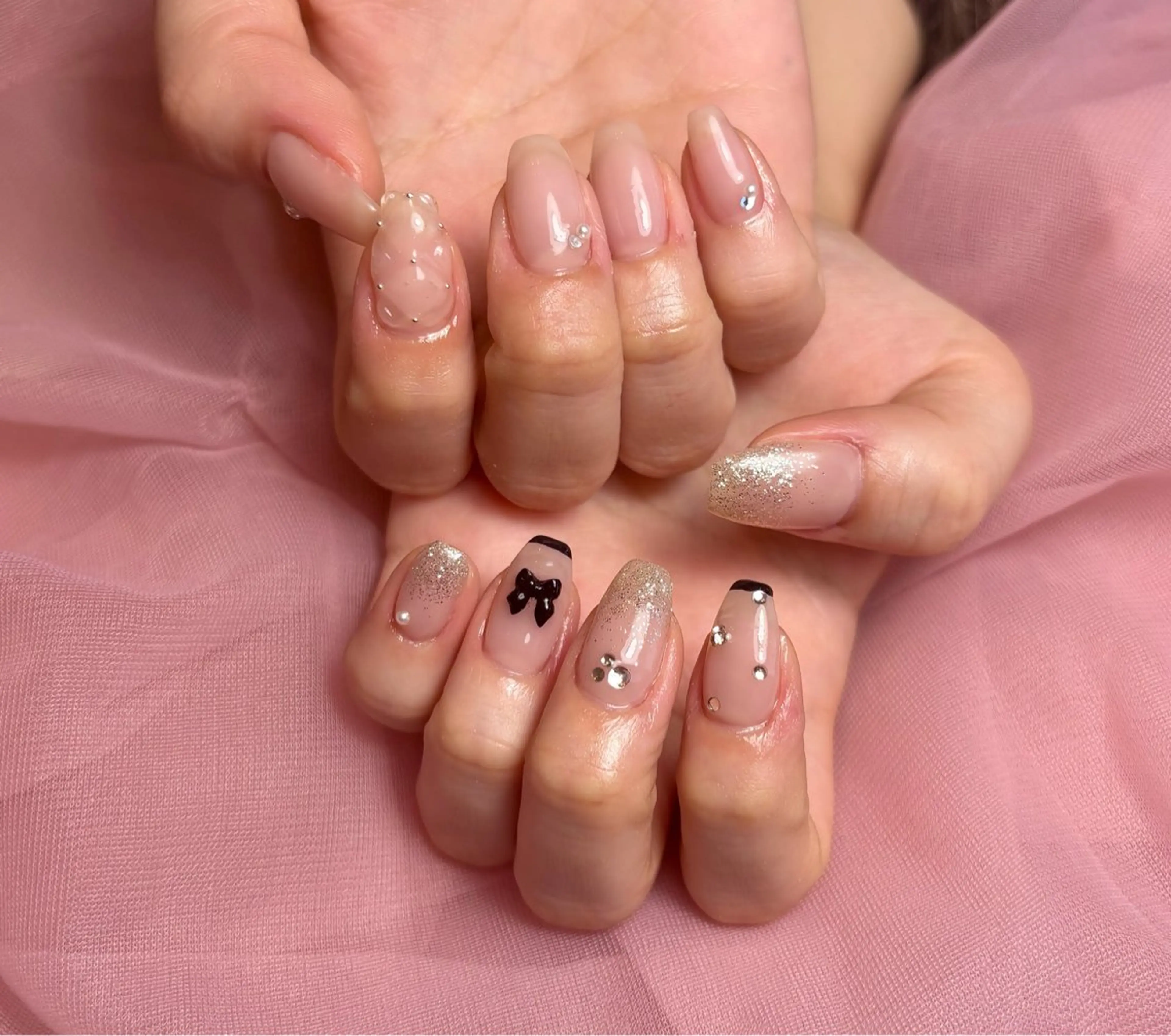 ネイル ハンドネイル 𝐁𝐞𝐥𝐥 𝐦𝐞のネイルデザイン