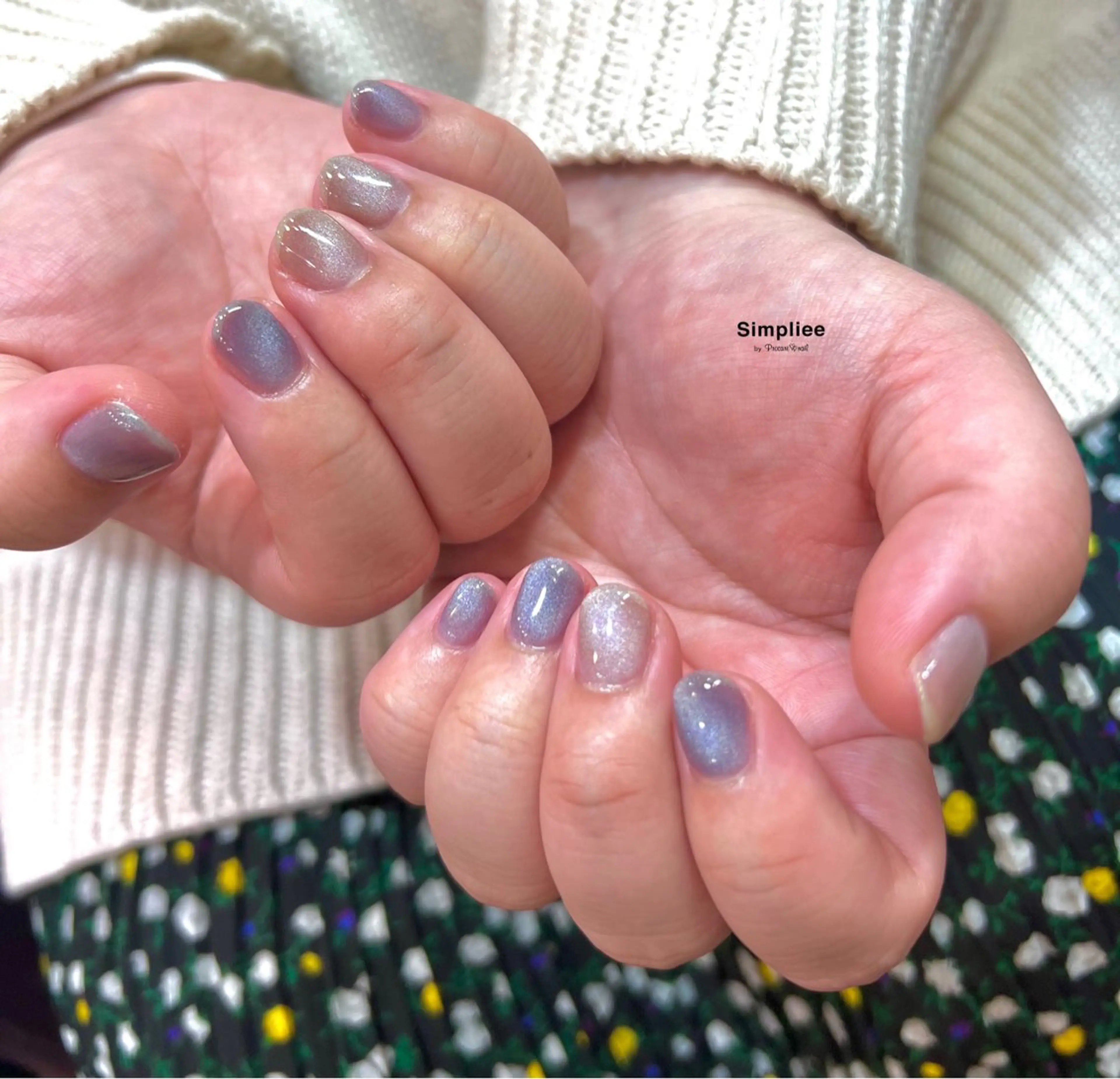 ネイル マグネットネイル ワンカラーネイル ハンドネイル Simpliee💄 豊田のネイルデザイン