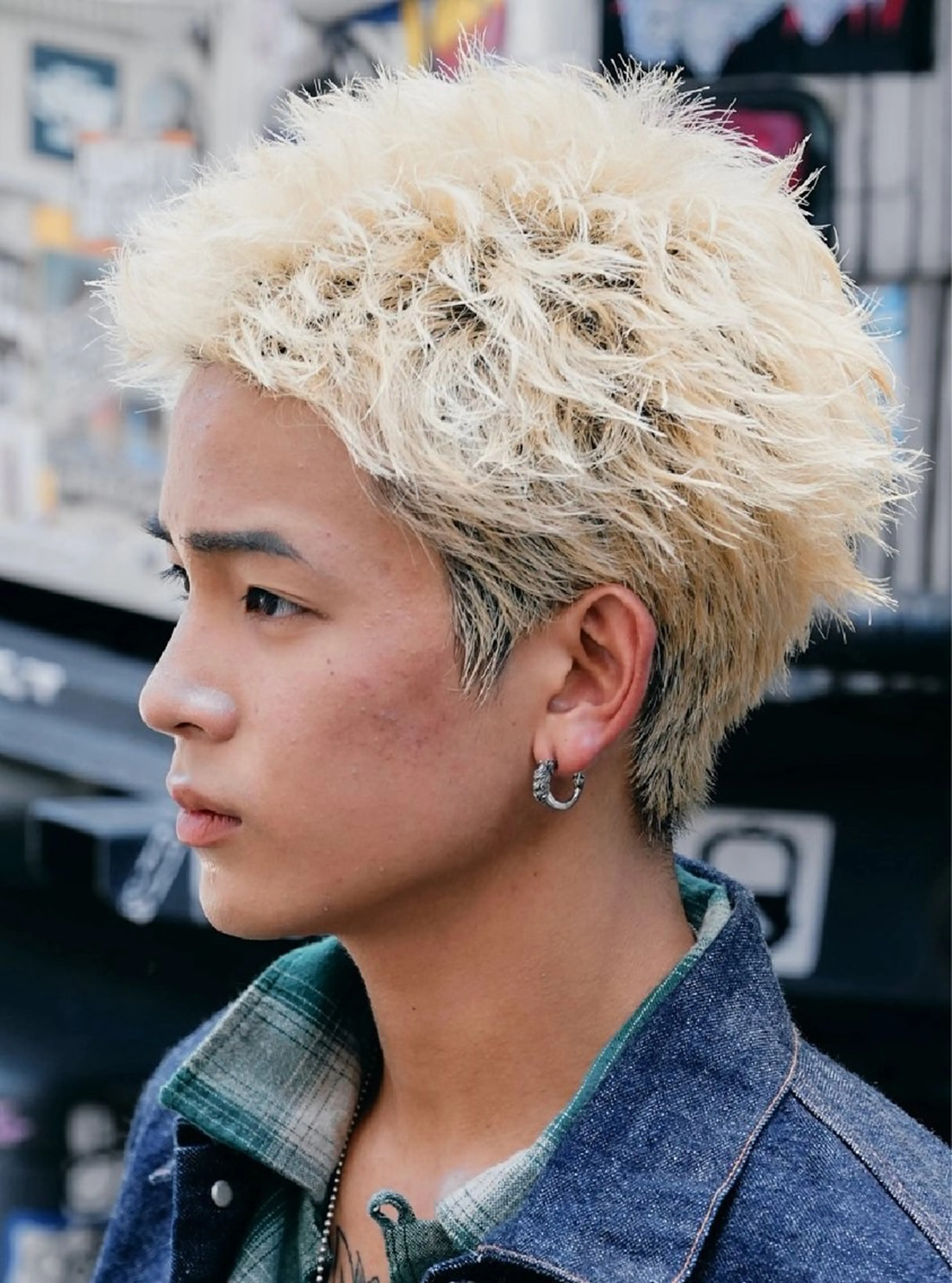 ショート カラー パーマ ブリーチ ダブルカラー ハイトーンカラー 夏果⭐︎fifth 天神 海外風パーマのヘアスタイル