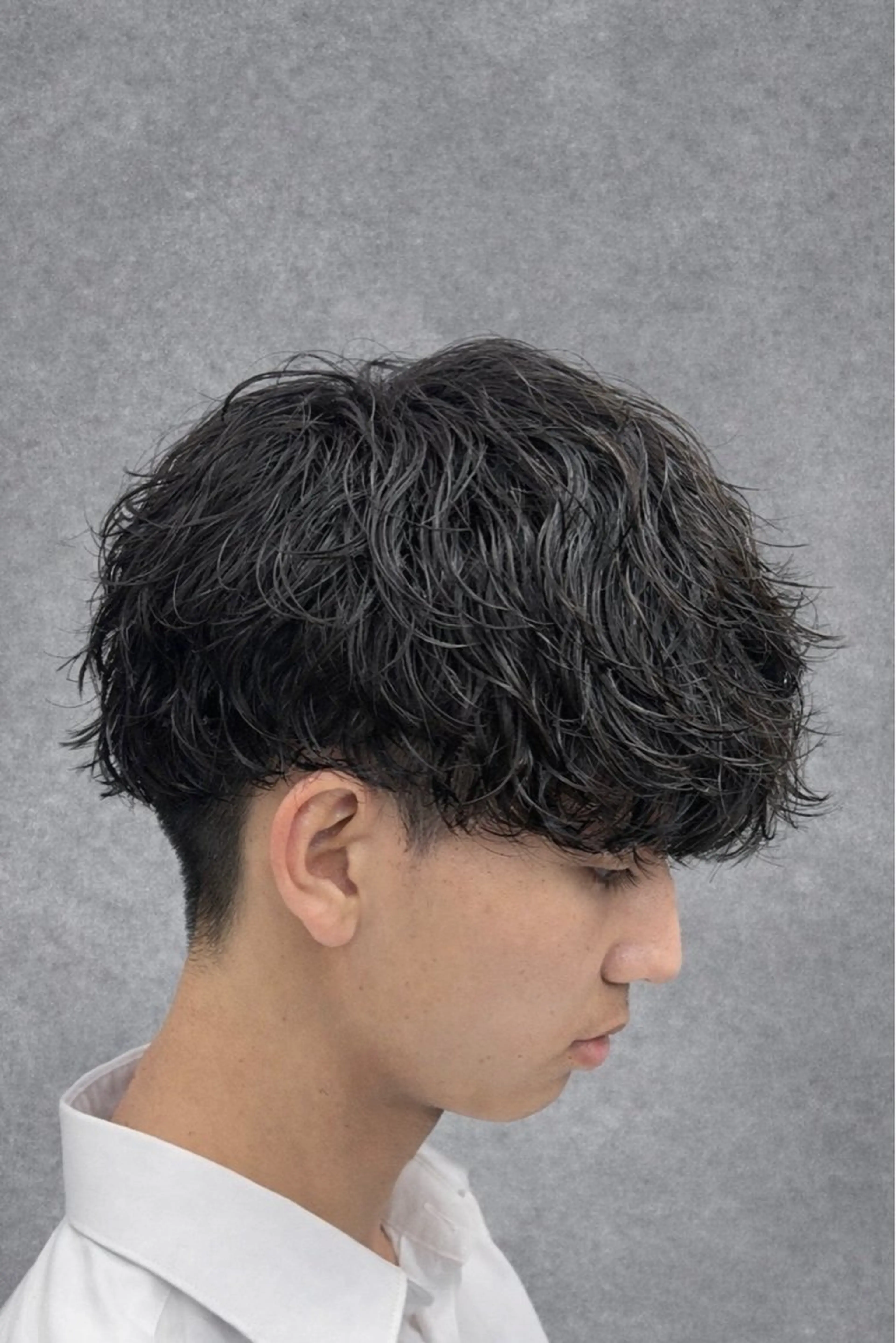 パーマ メンズ メンズパーマ 波巻きパーマ カット パーマ 【毎朝セット3分】 メンズパーマ　真人のヘアスタイル