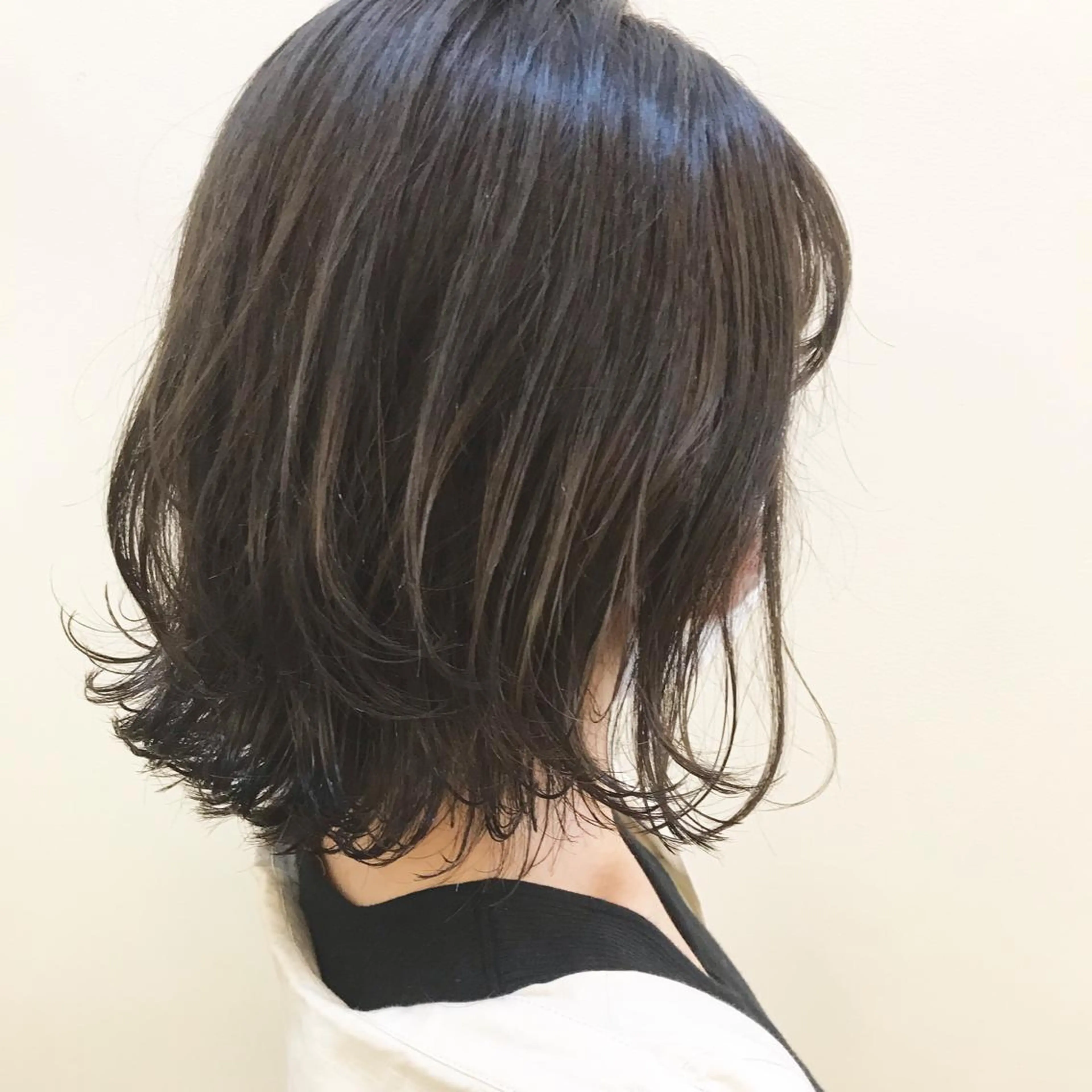 ミディアム カラー カット パーマ トリートメント 嶋佐 昌大 シマサマオのヘアスタイル