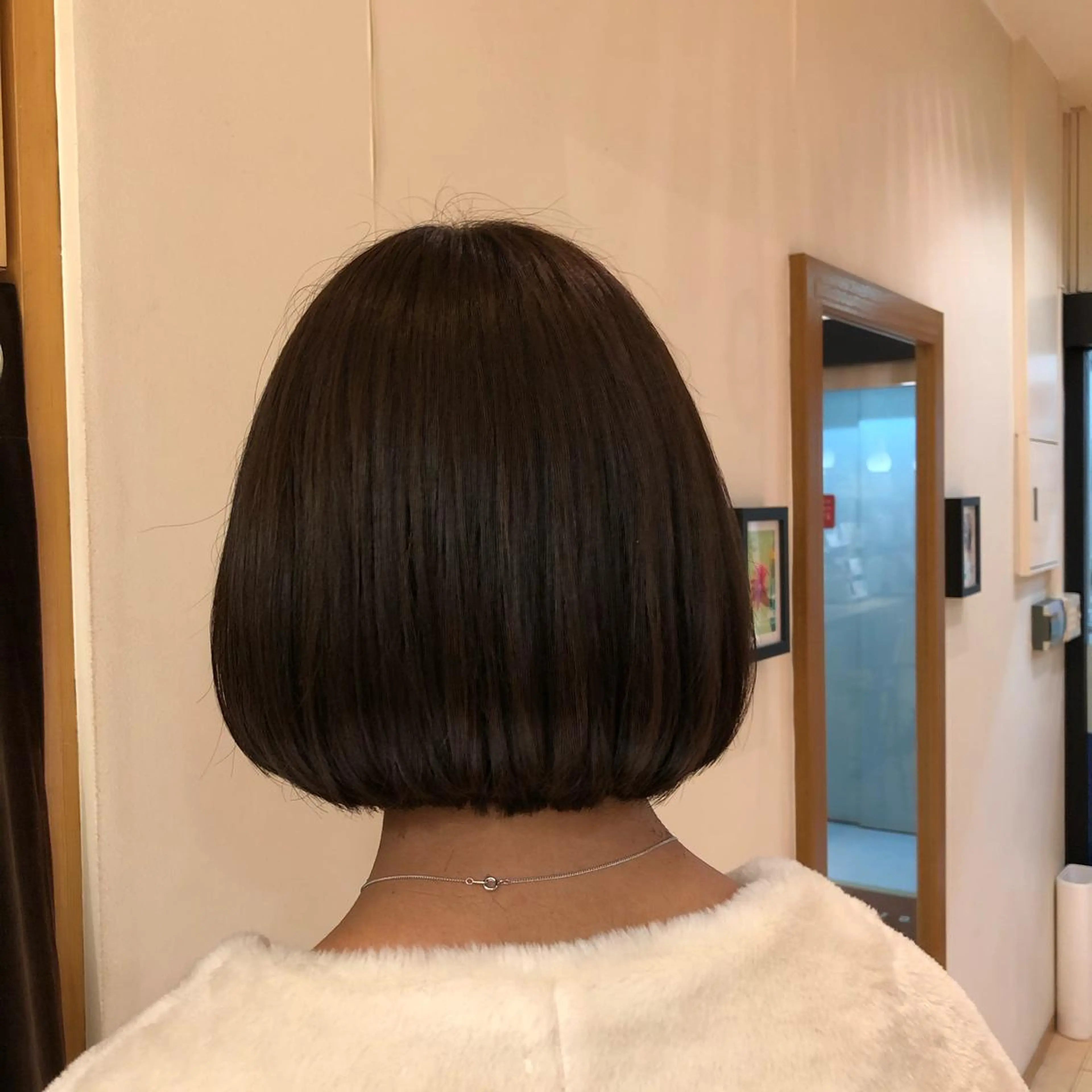 ショート 松﨑 亜々人のヘアスタイル