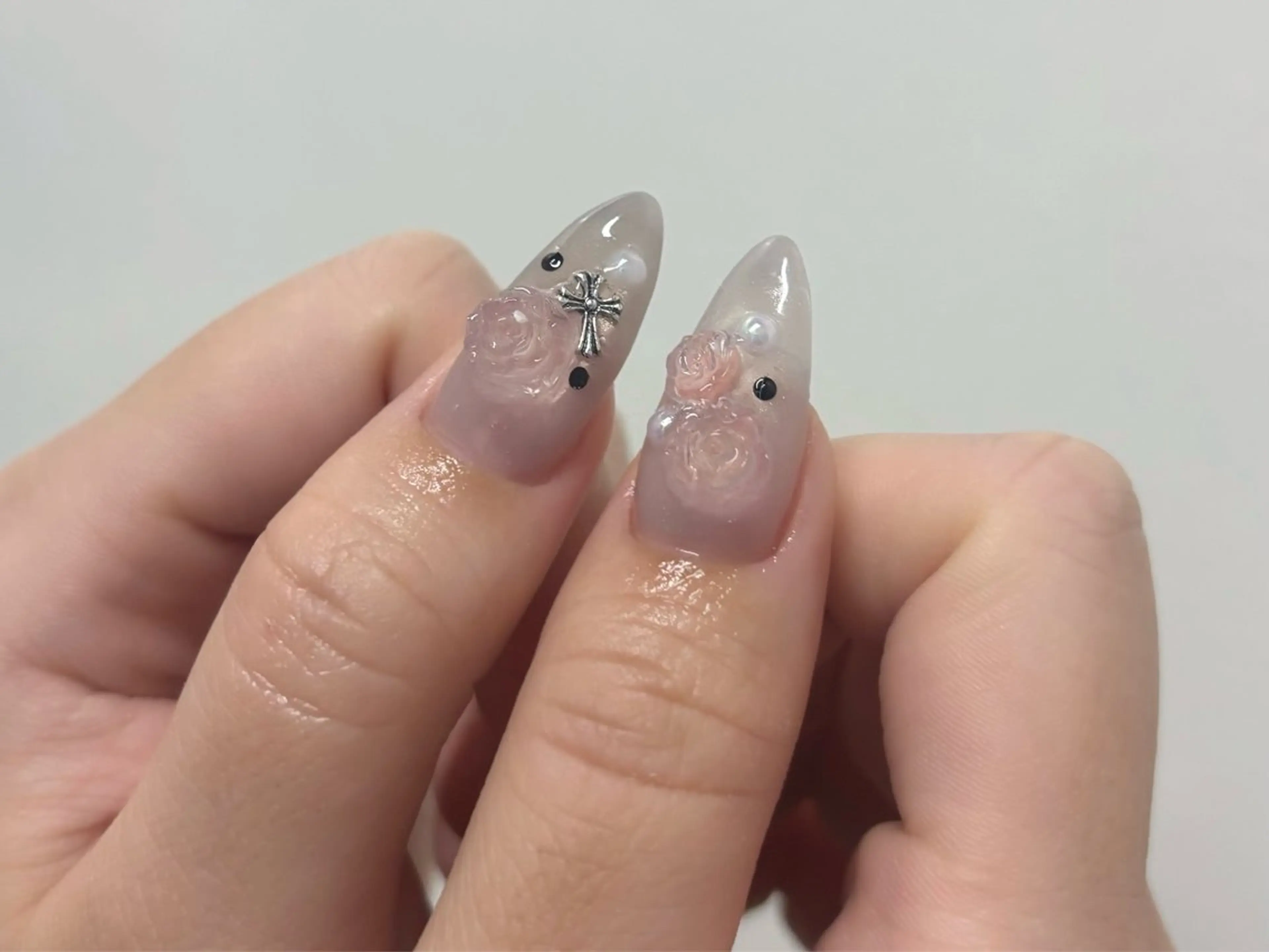 ネイル ハンドネイル rina ニュアンス♡ワンホンのネイルデザイン