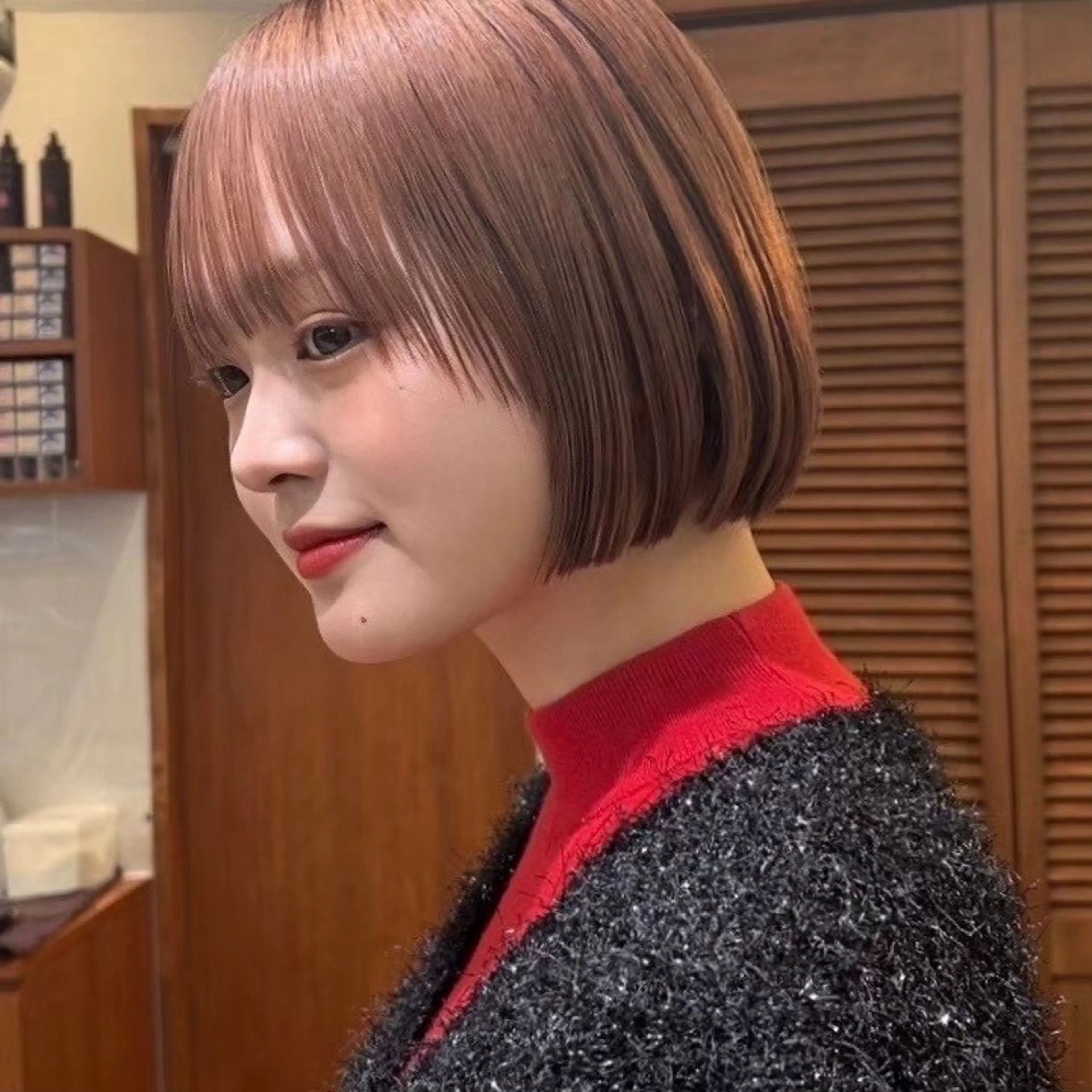 ショート カット トリートメント 長島美織 /透明感カラーのヘアスタイル