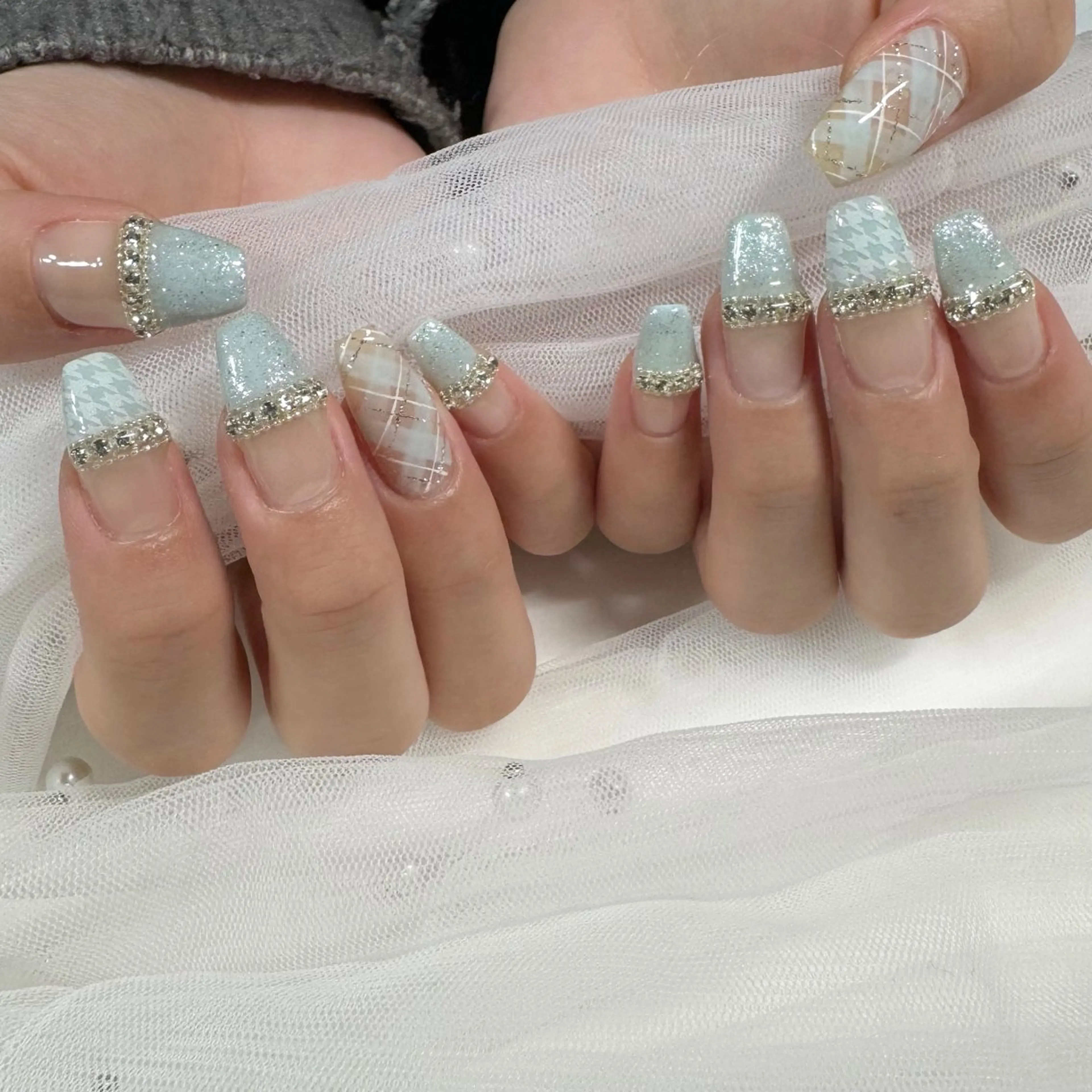 ネイル ジェルネイル 東 千夏のネイルデザイン