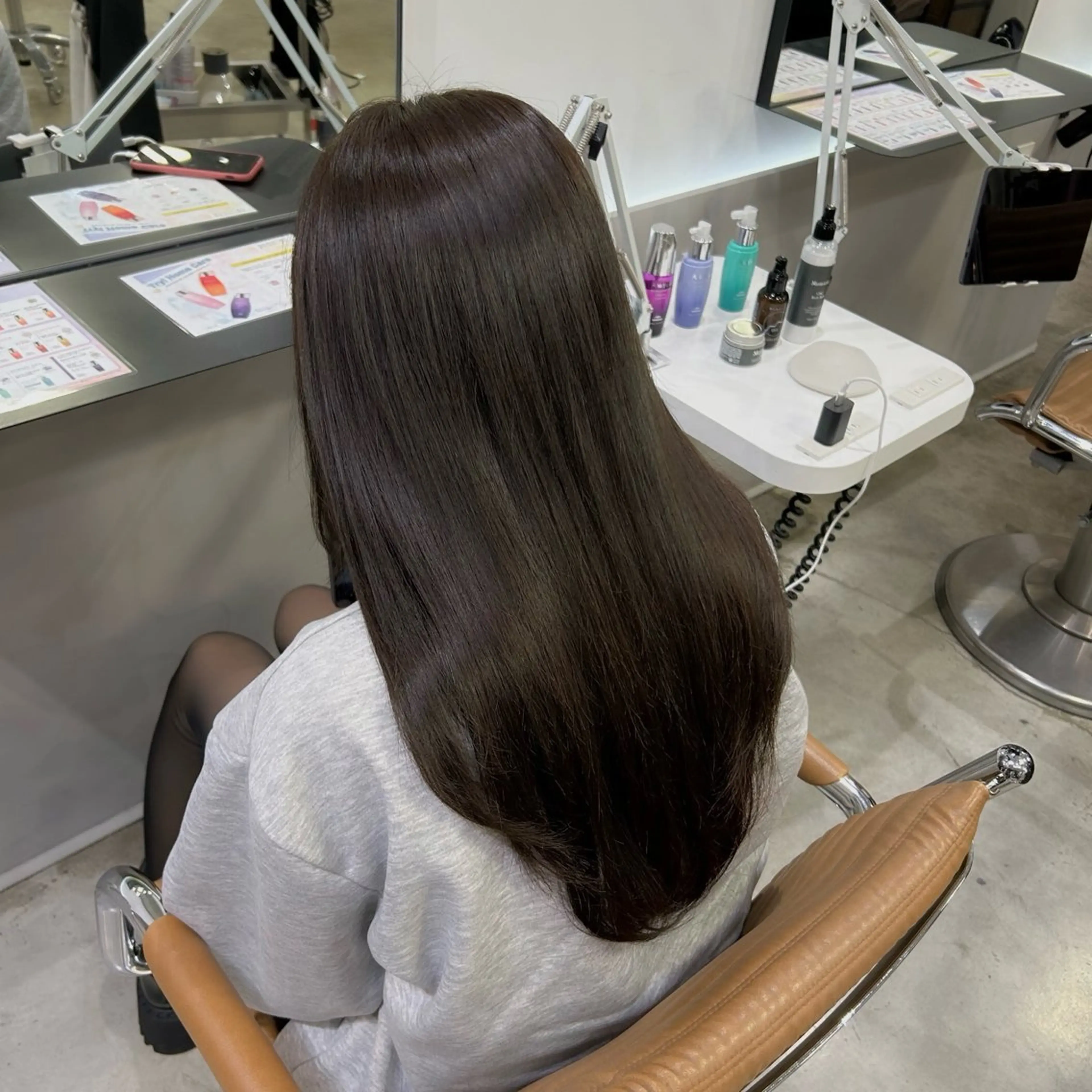 ロング カラー アッシュ アッシュブラウン ブラウンカラー 透明感カラー 🧣艶カラー・ヘア セット Chie🧸のヘアスタイル