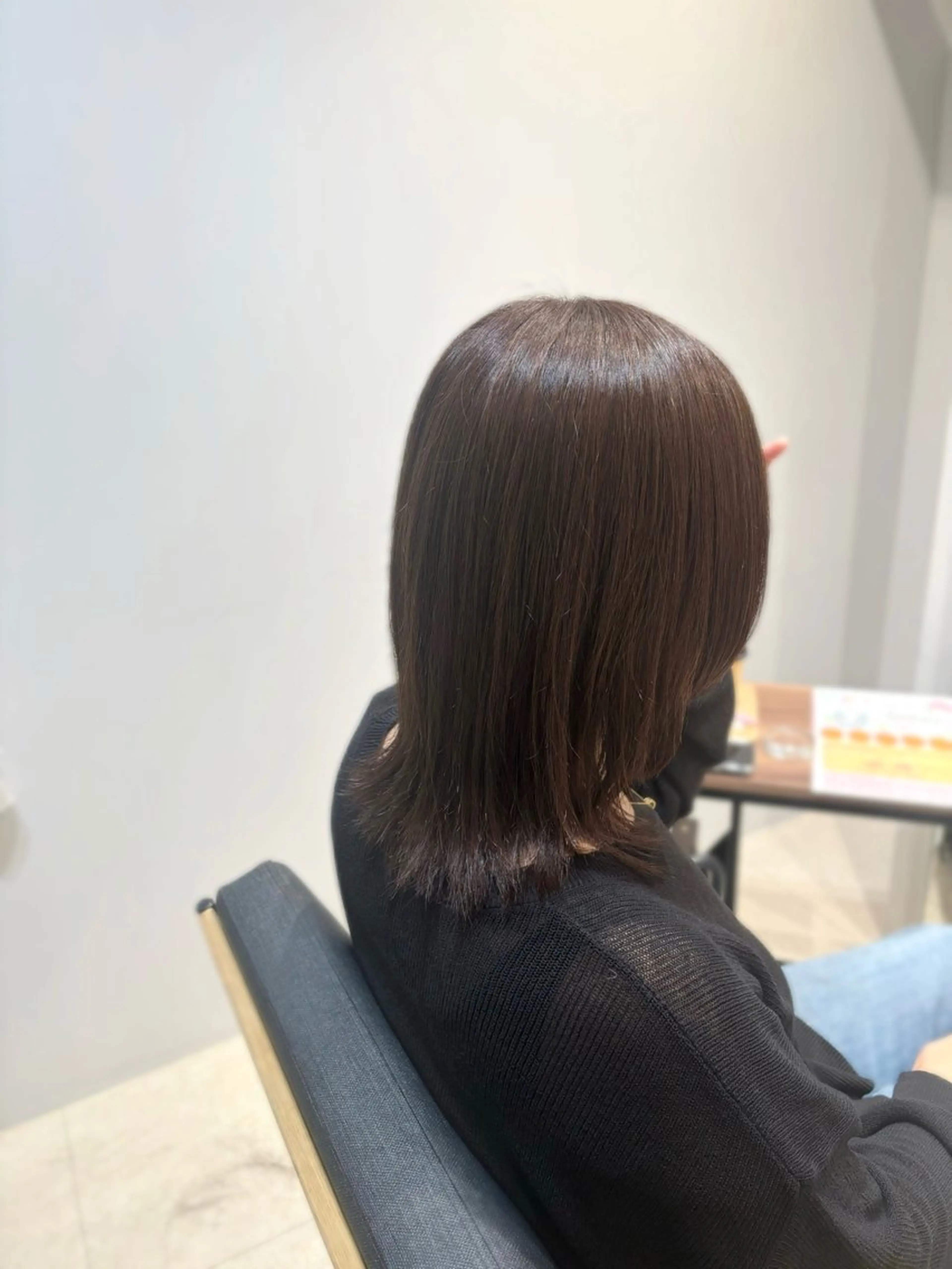 ミディアム ミディアムレイヤー レイヤーカット 末吉 帆華 AMELY呉服町店のヘアスタイル