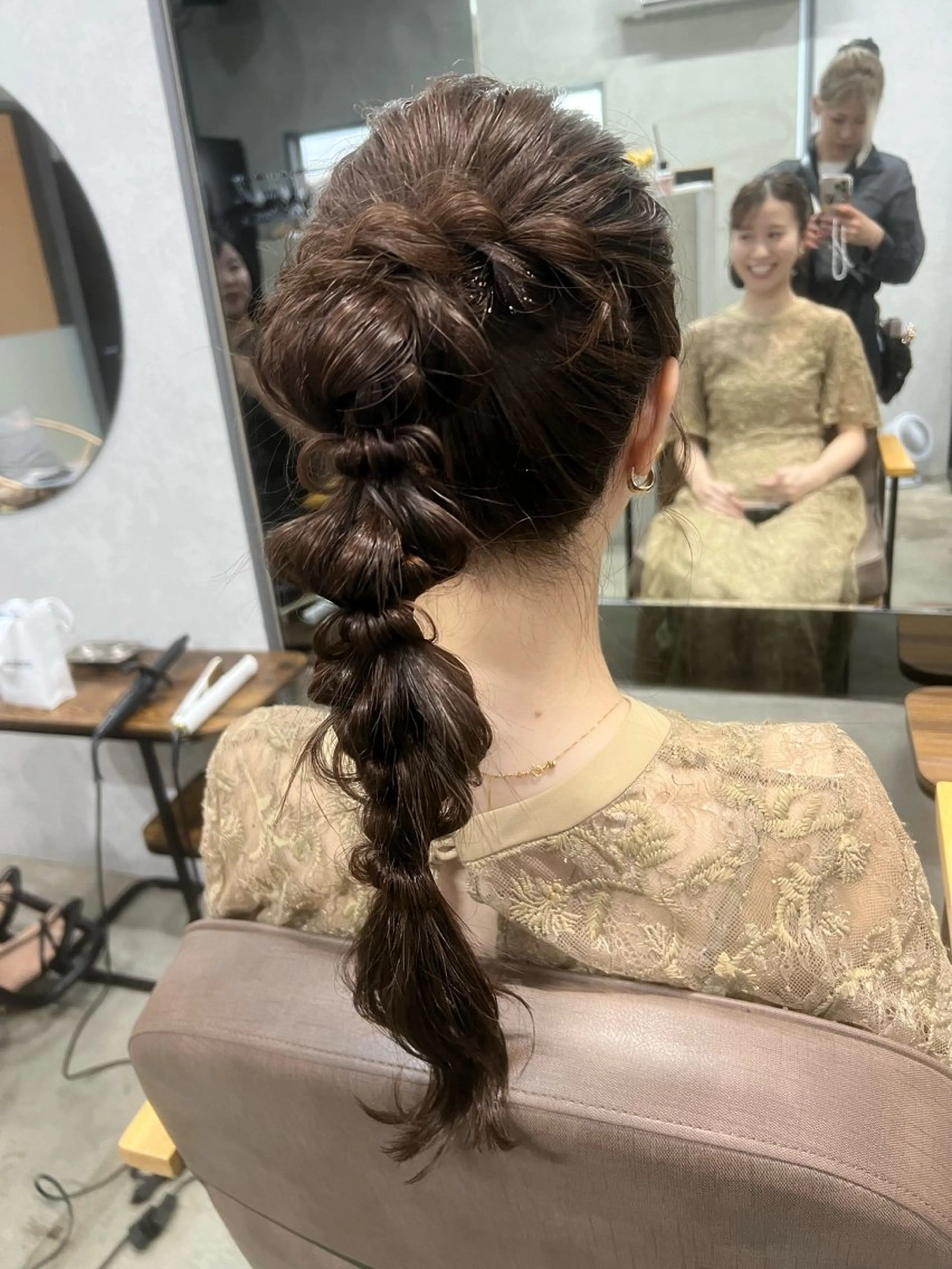 ロング ヘアセット maya レイヤーカットのヘアスタイル