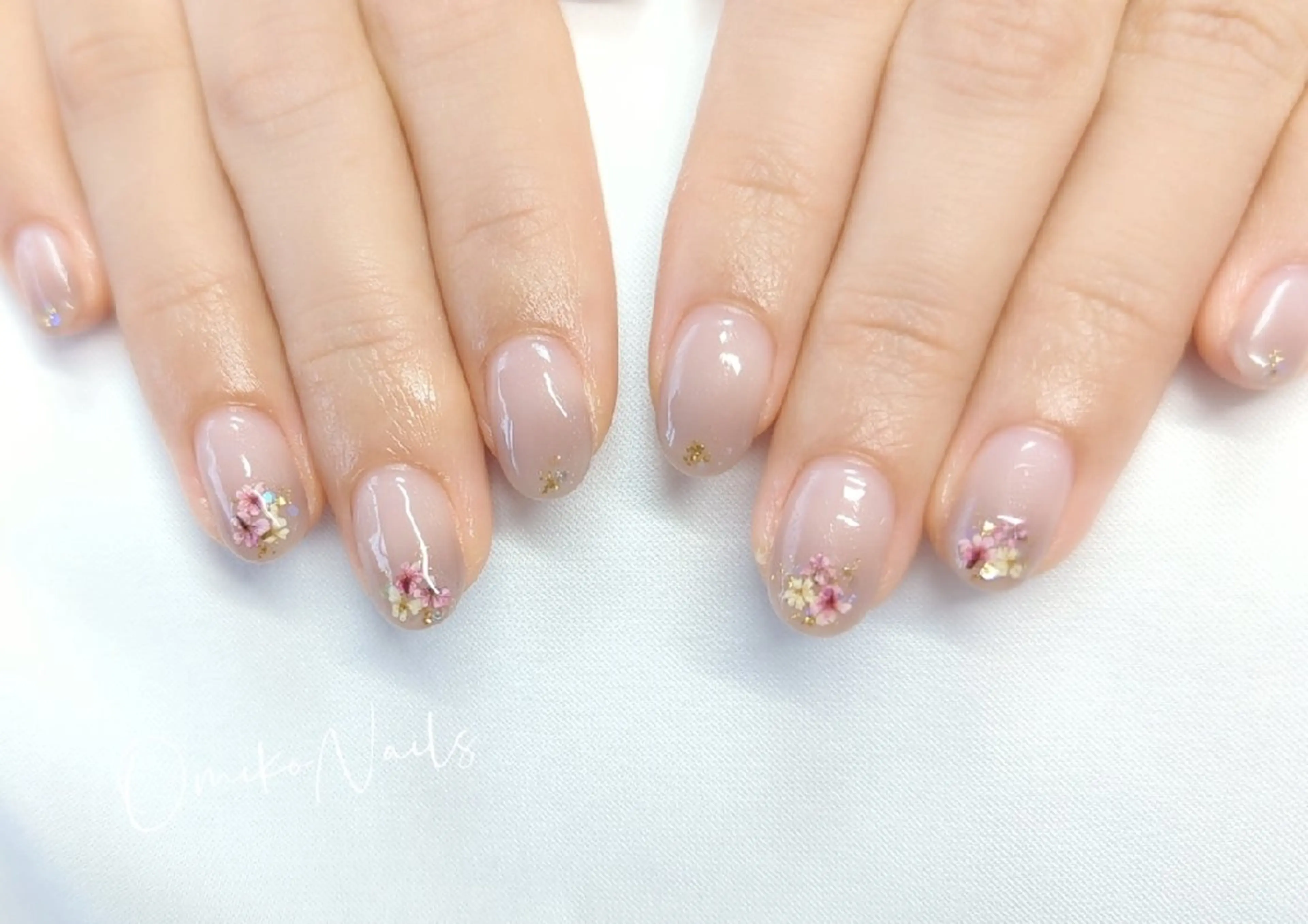 ネイル ハンドネイル 所沢の小さな ネイル屋さんのネイルデザイン