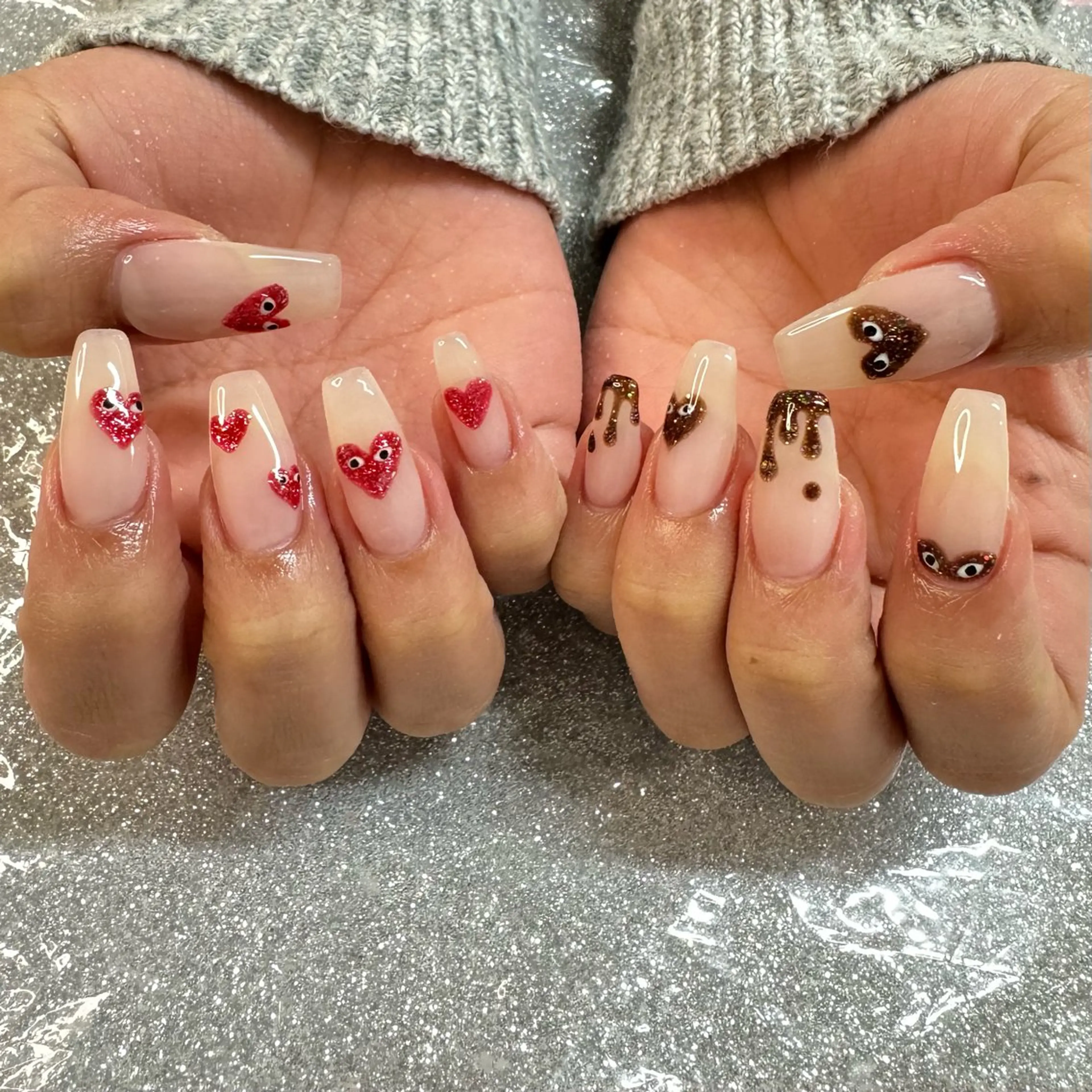ネイル ハンドネイル VIERU 🌈🎀💖のネイルデザイン