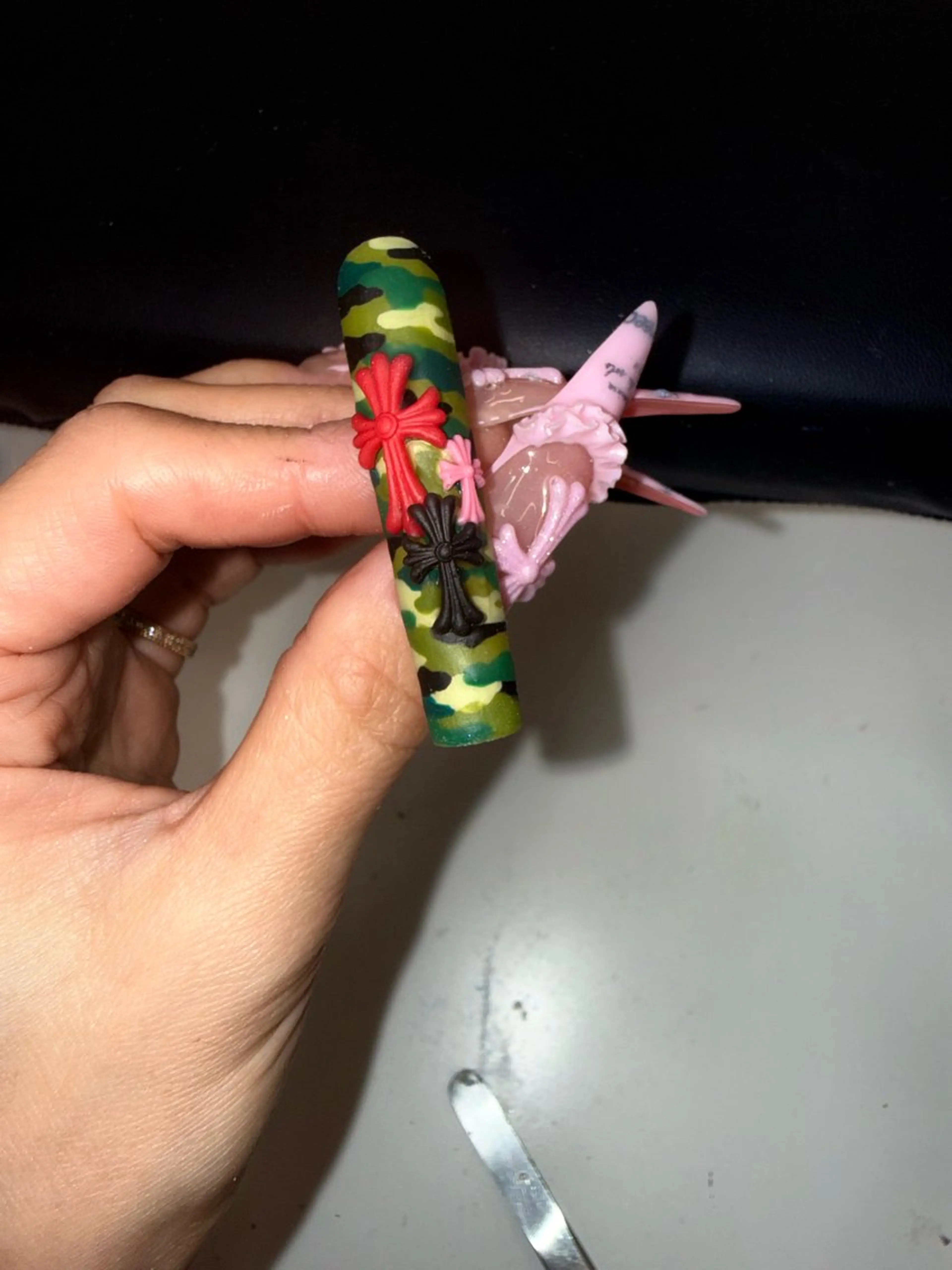 ネイル ハンドネイル ハンドケア ONIKA Nail 表参道A4徒歩3分のネイルデザイン