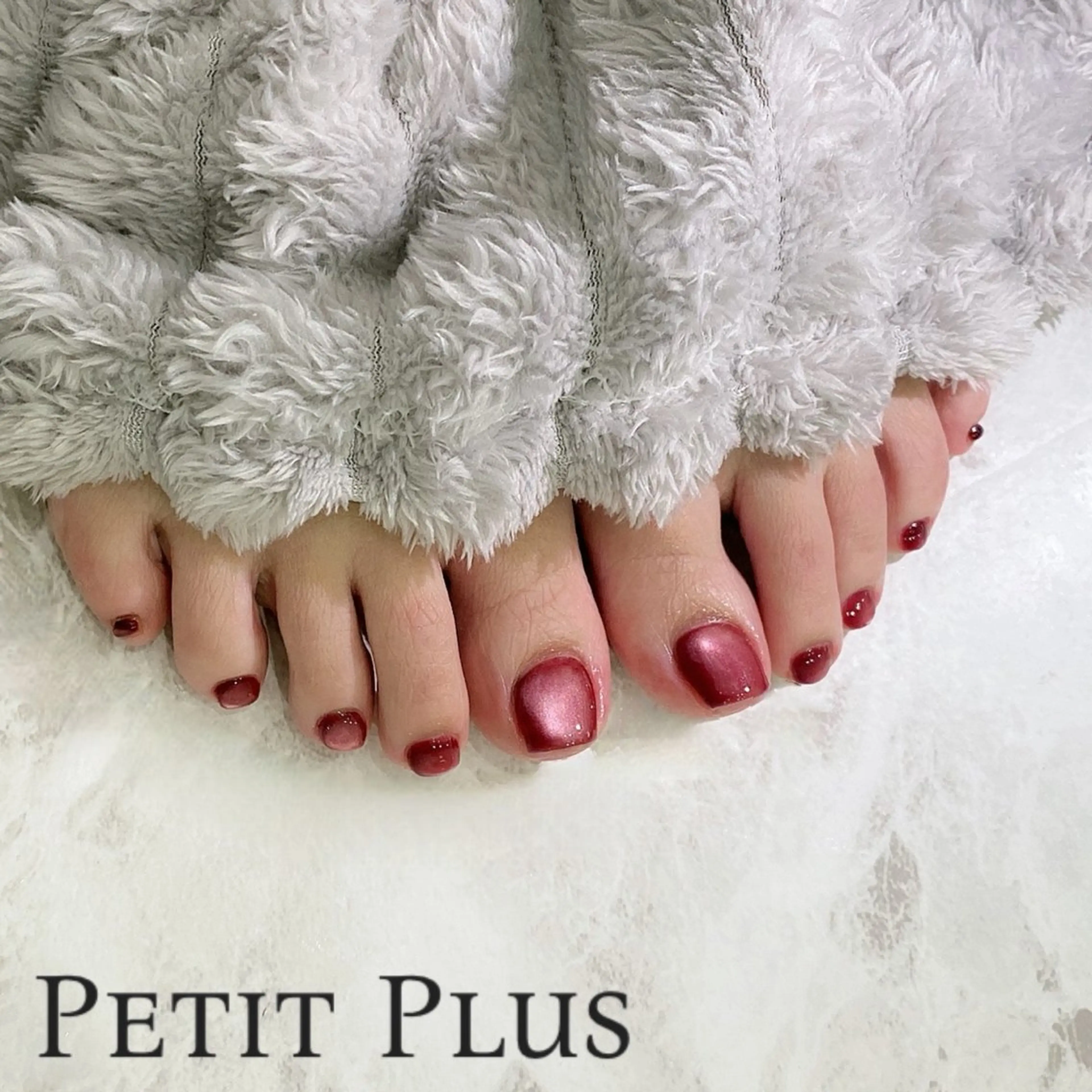 ネイル フットネイル マグネットネイル フットネイル Petit Plus YUUKAのネイルデザイン