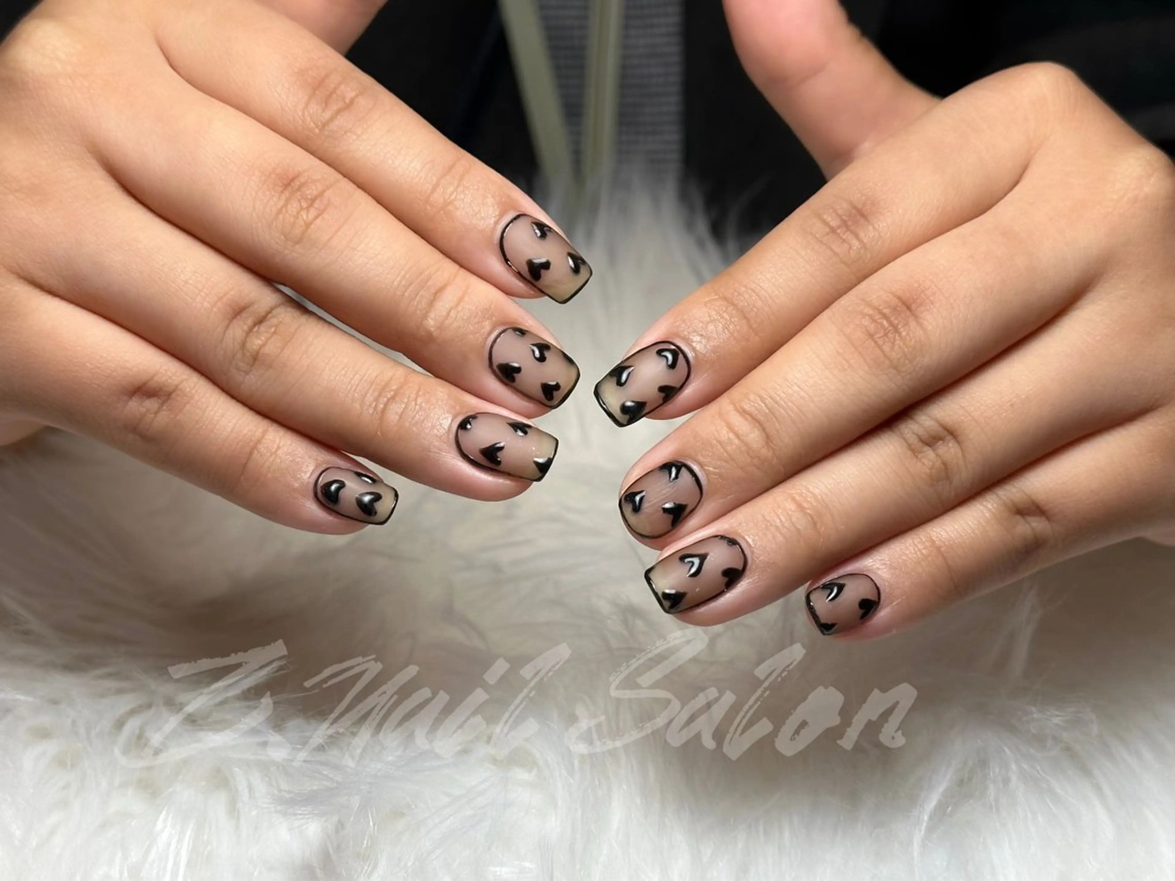 ネイル 長さ出し フットネイル フレンチネイル ジェルネイル ガラスフレンチ ハンドネイル Z.Nail Salonのネイルデザイン