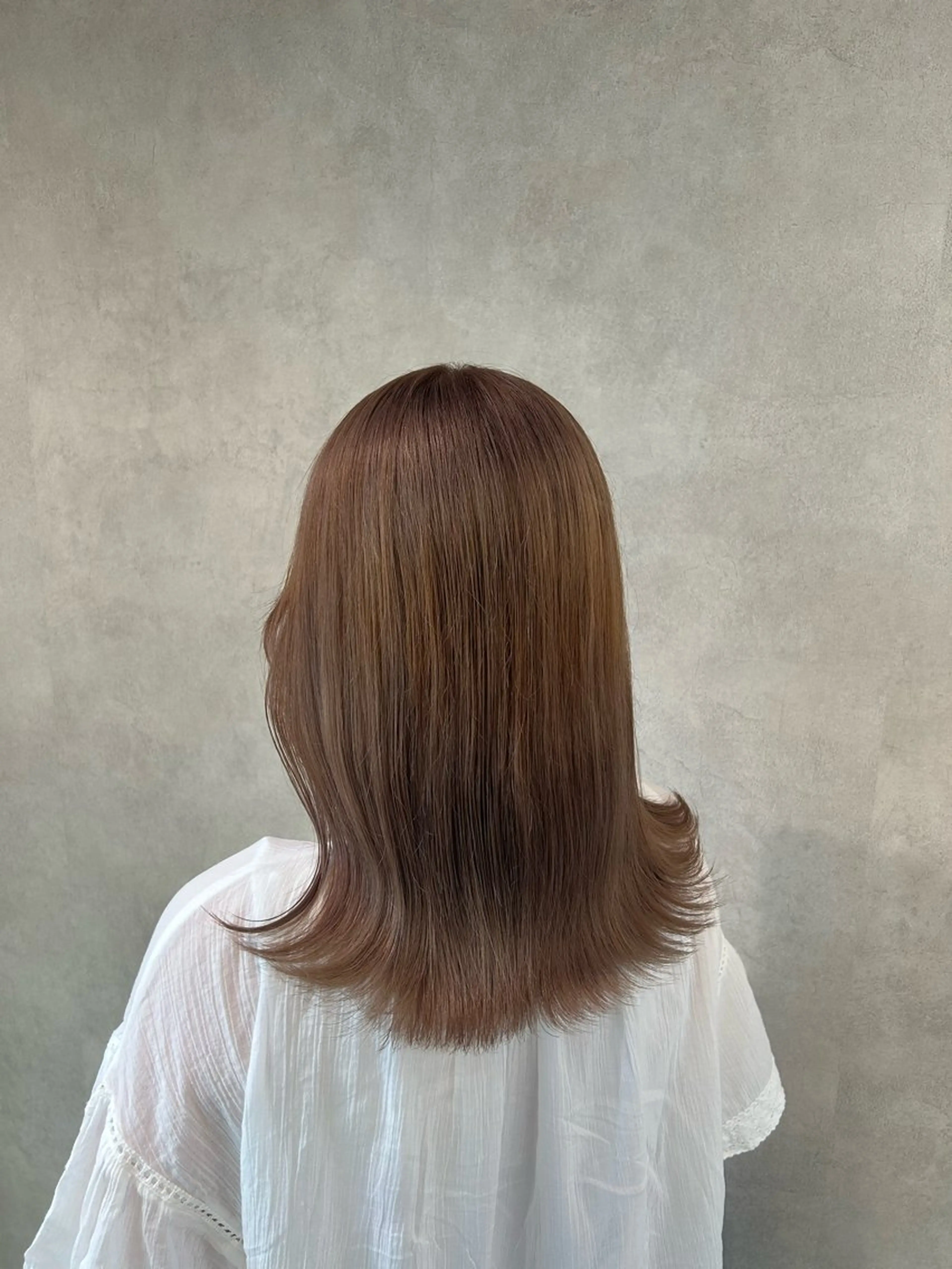 ミディアム カラー ベージュカラー ブリーチ ミルクティーベージュ ヘアカラー 透明感カラー🫧 /有野ひかりのヘアスタイル