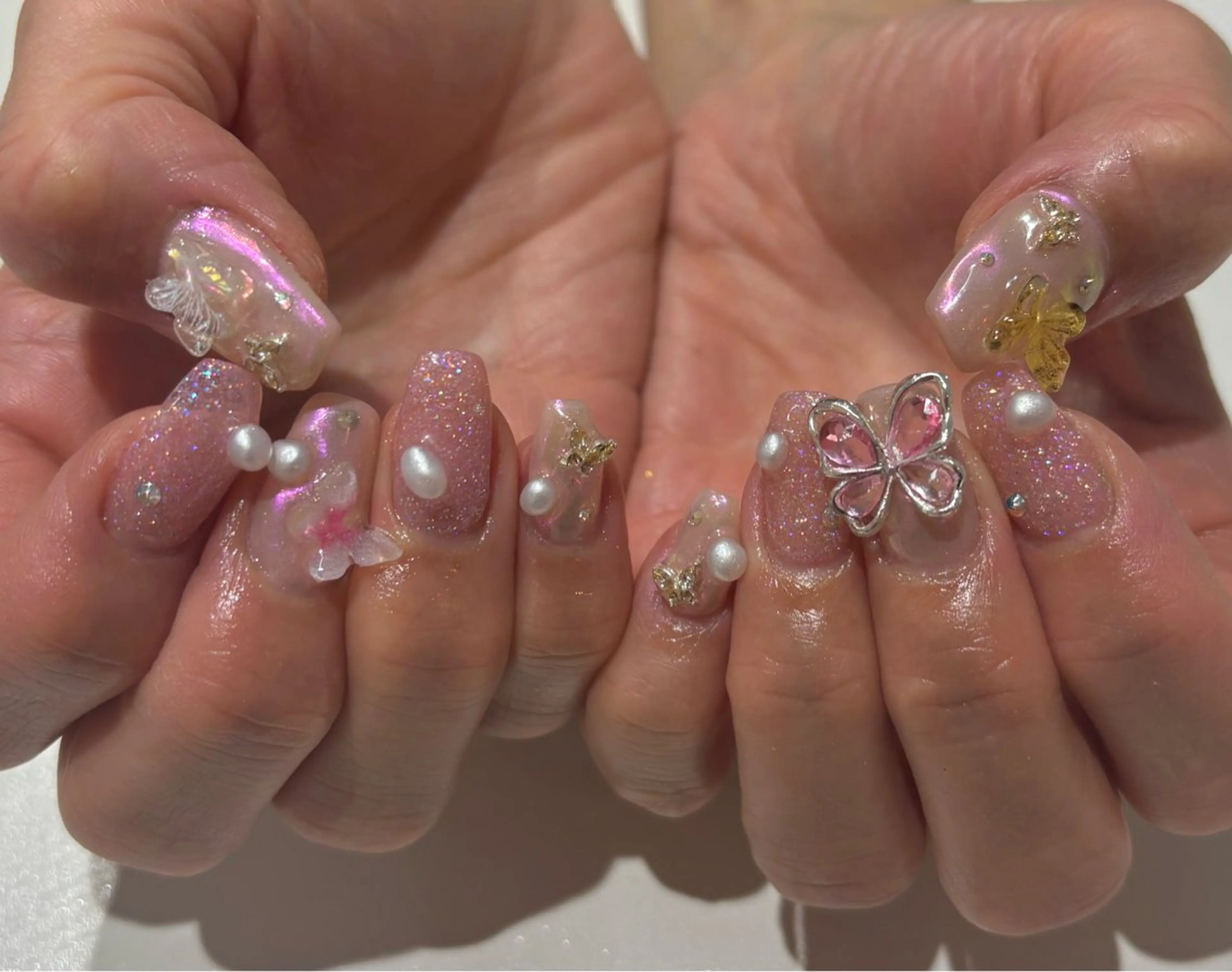ネイル キラキラネイル ハンドネイル NAILSALON ViViのネイルデザイン