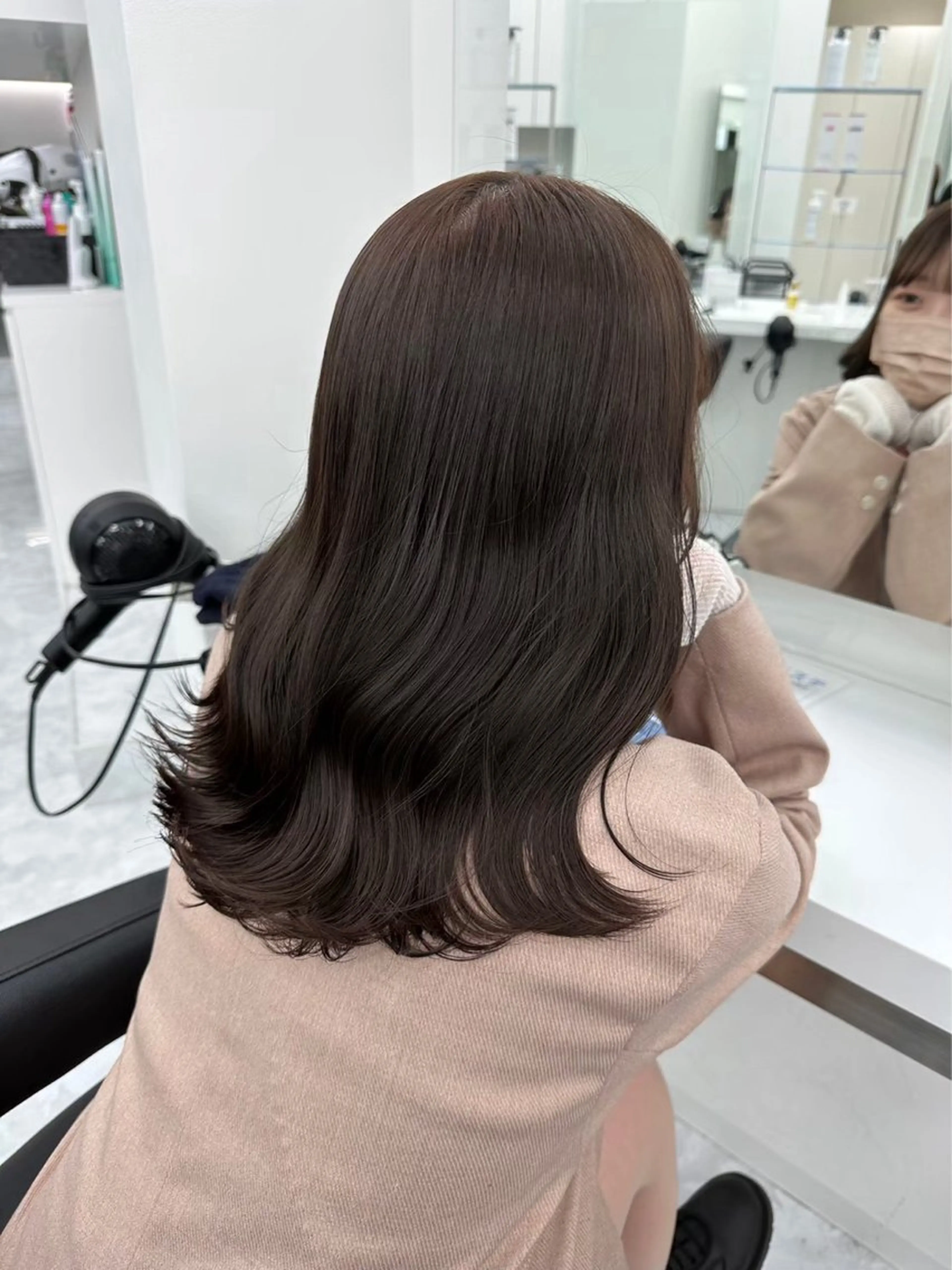 セミロング カラー カット ヘアカラー 藍斗│モテ透明感× 顔周りレイヤー🫧のヘアスタイル