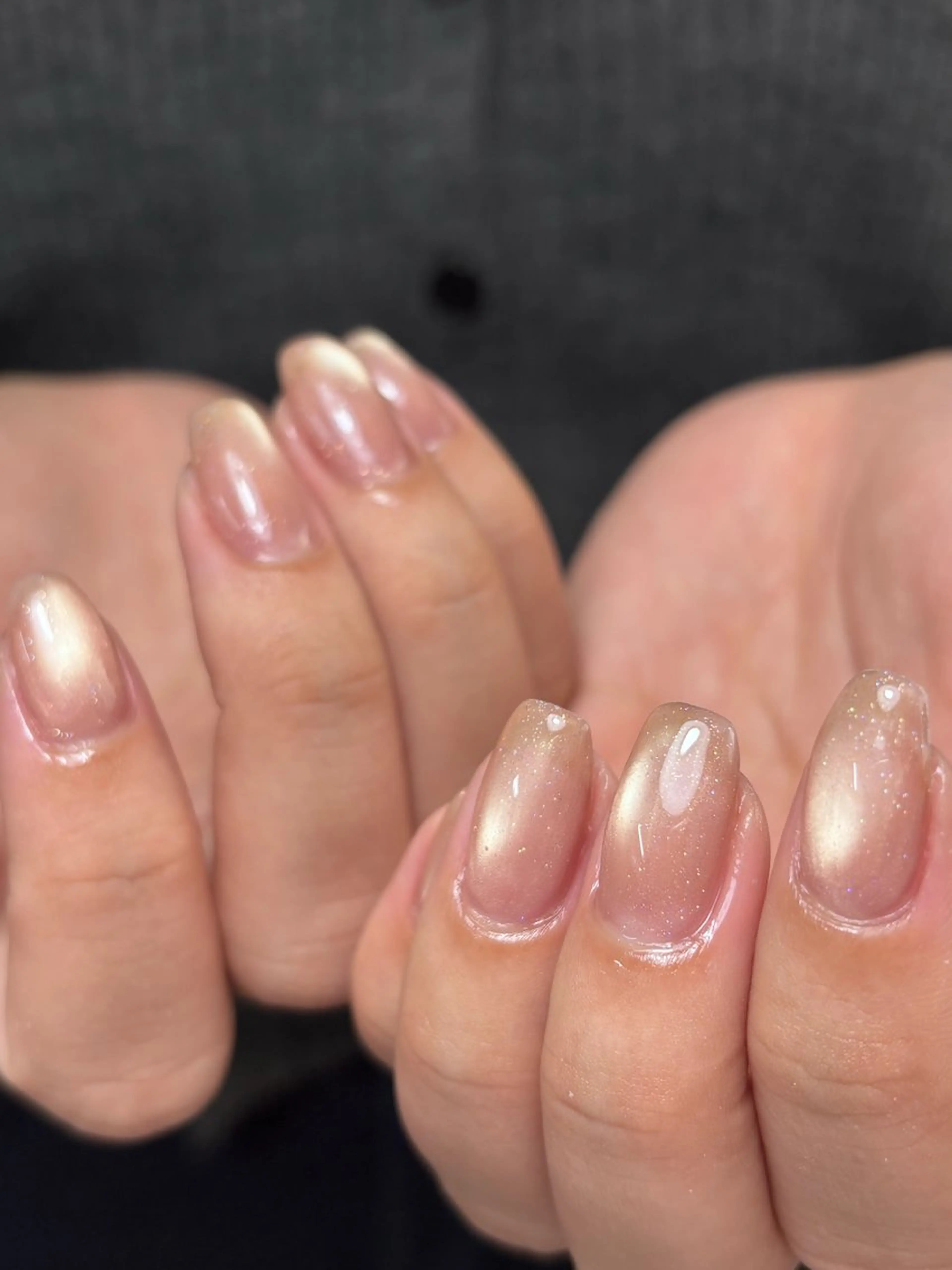ネイル フラッシュネイル フラッシュマグ マグネットネイル ピンク ハンドネイル is.nail 🌷sonokoのネイルデザイン