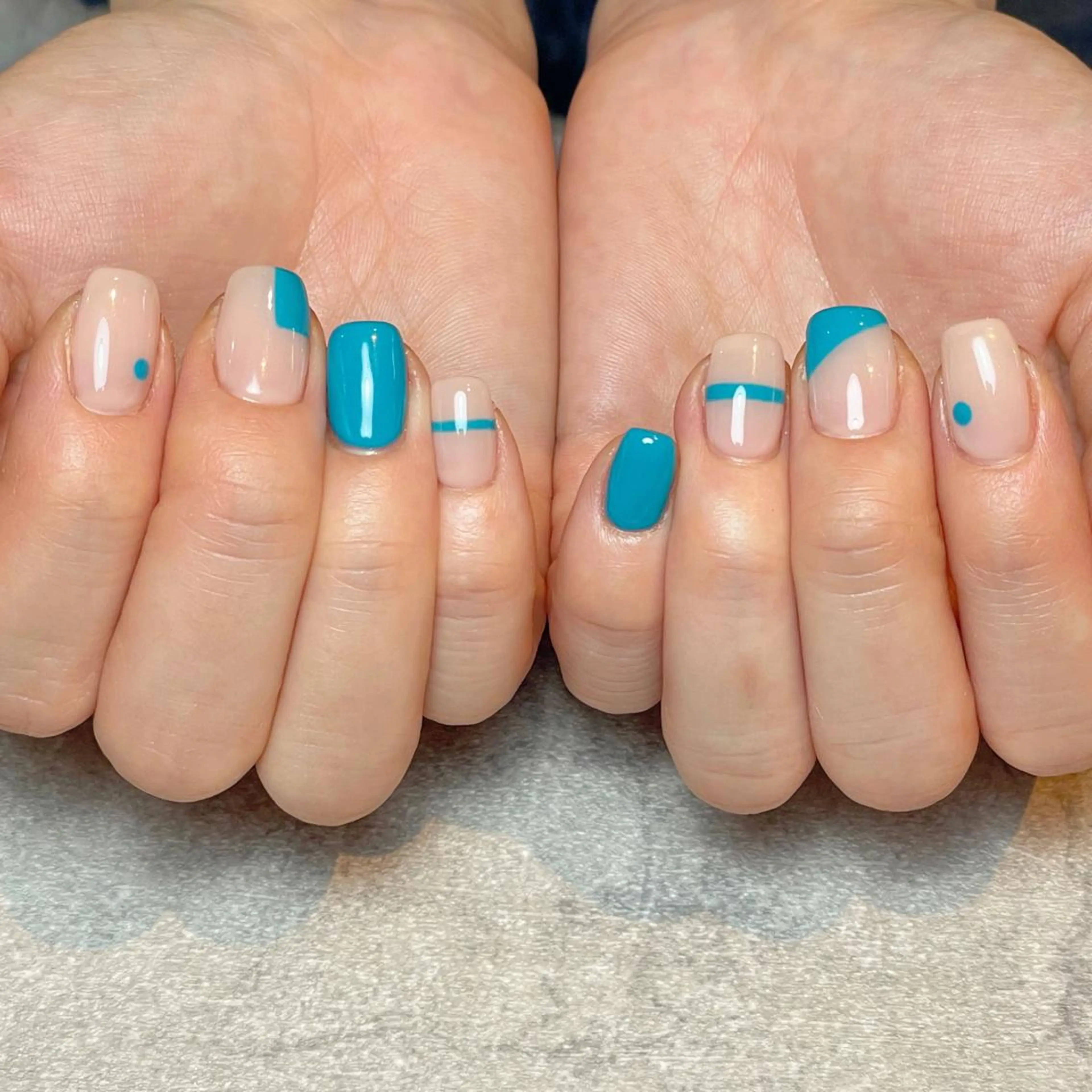 ネイル nailroom DIASOMNIAのネイルデザイン