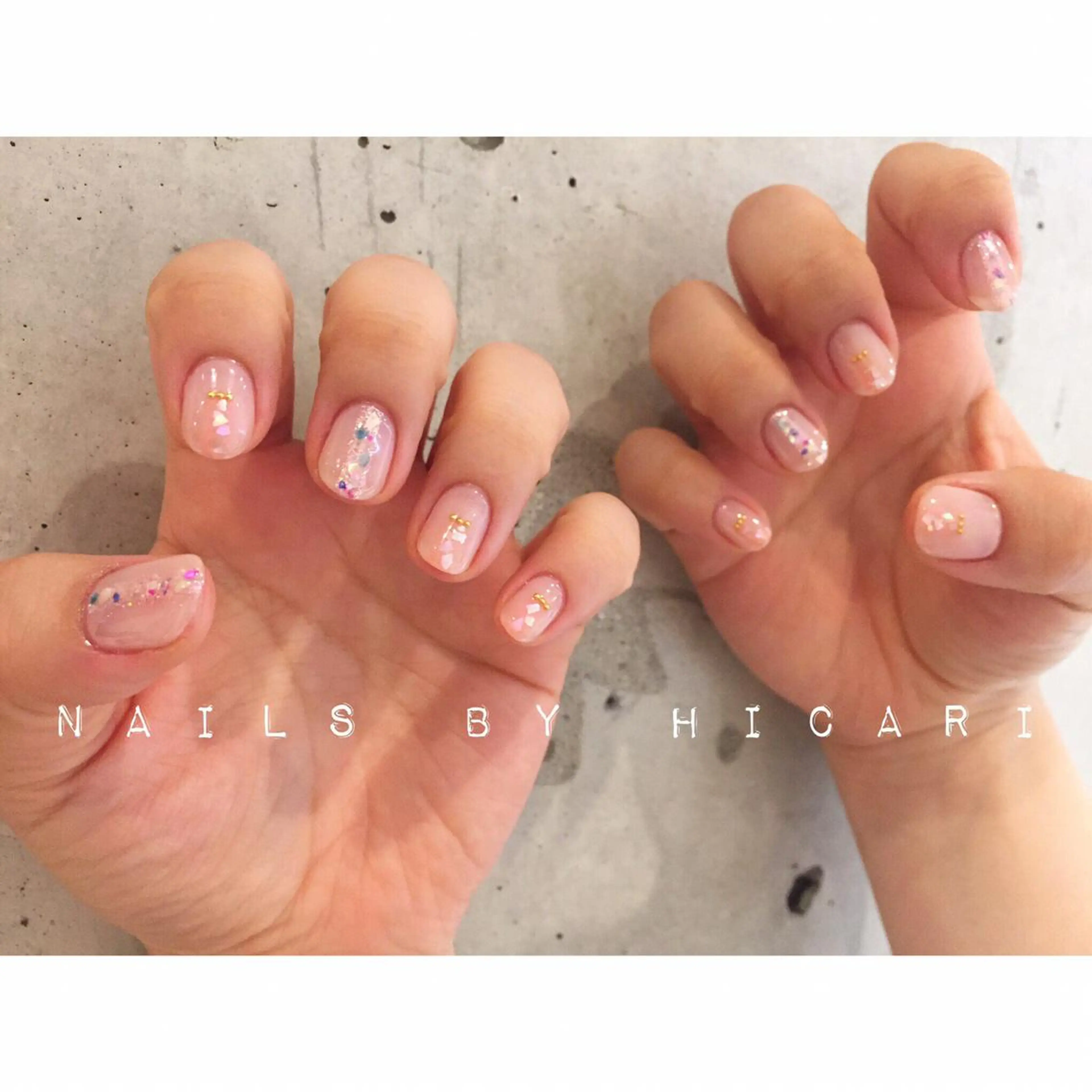 ショート カラー ネイル マツエク・マツパ ジェルネイル ニュアンスネイル パラジェル illum hicariのネイルデザイン