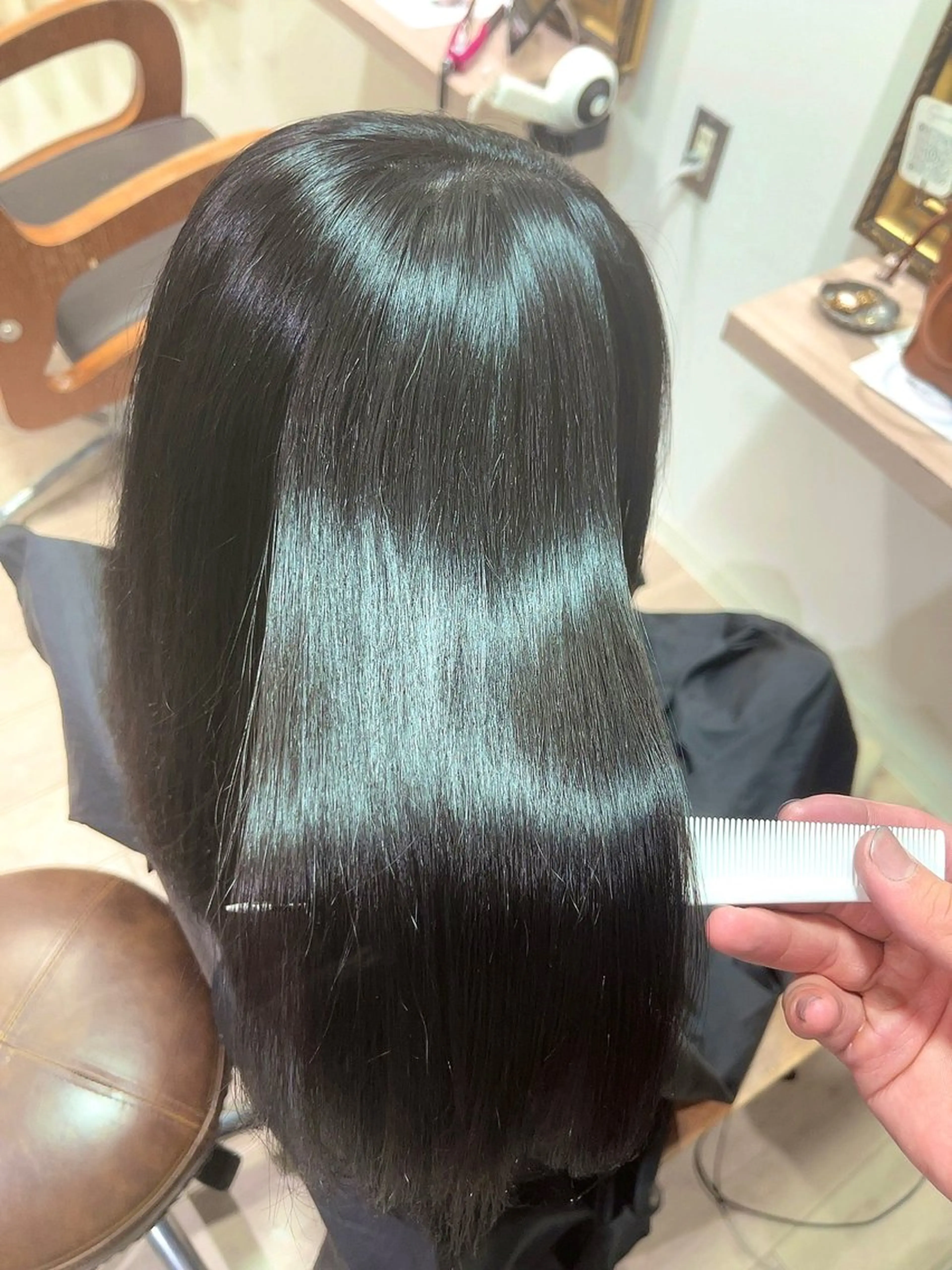 セミロング ブリーチ縮毛矯正 あすまのヘアスタイル