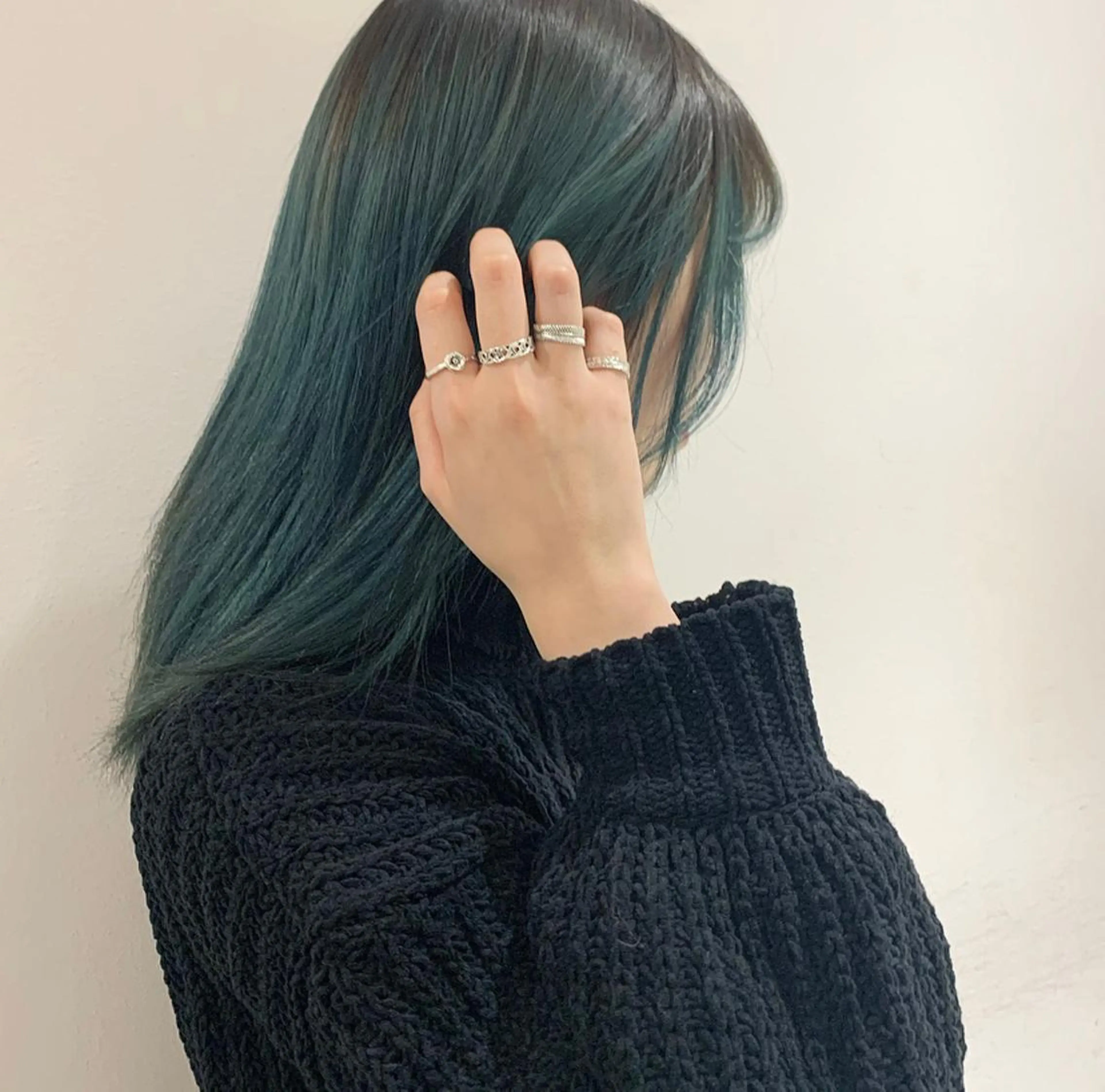 ミディアム カラー ヘアアレンジ 憧れの艶ハイトーンへ 🌙サイダサキのヘアスタイル