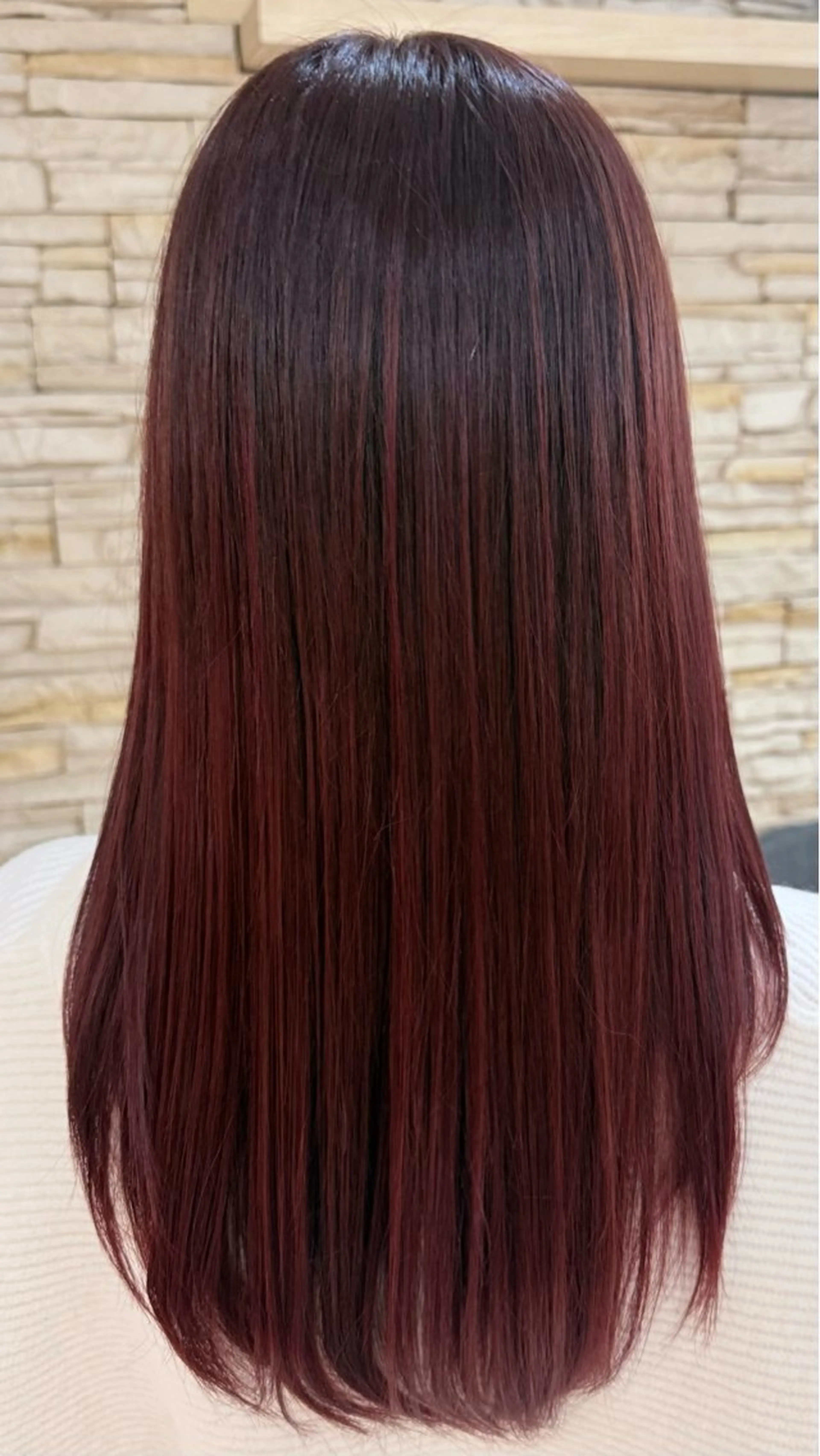 ロング ヘアカラー AROMA hair トウマのヘアスタイル