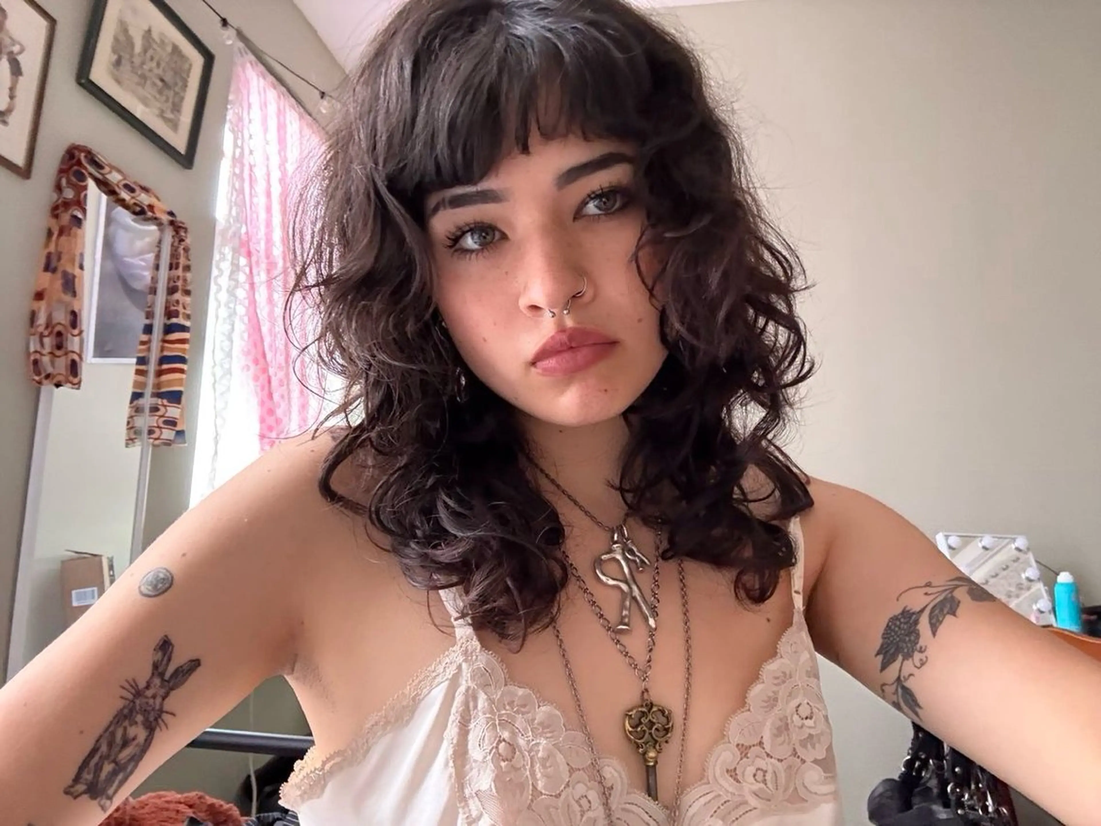 ミディアム パーマ ショートボブ/ ウルフ/表参道のヘアスタイル