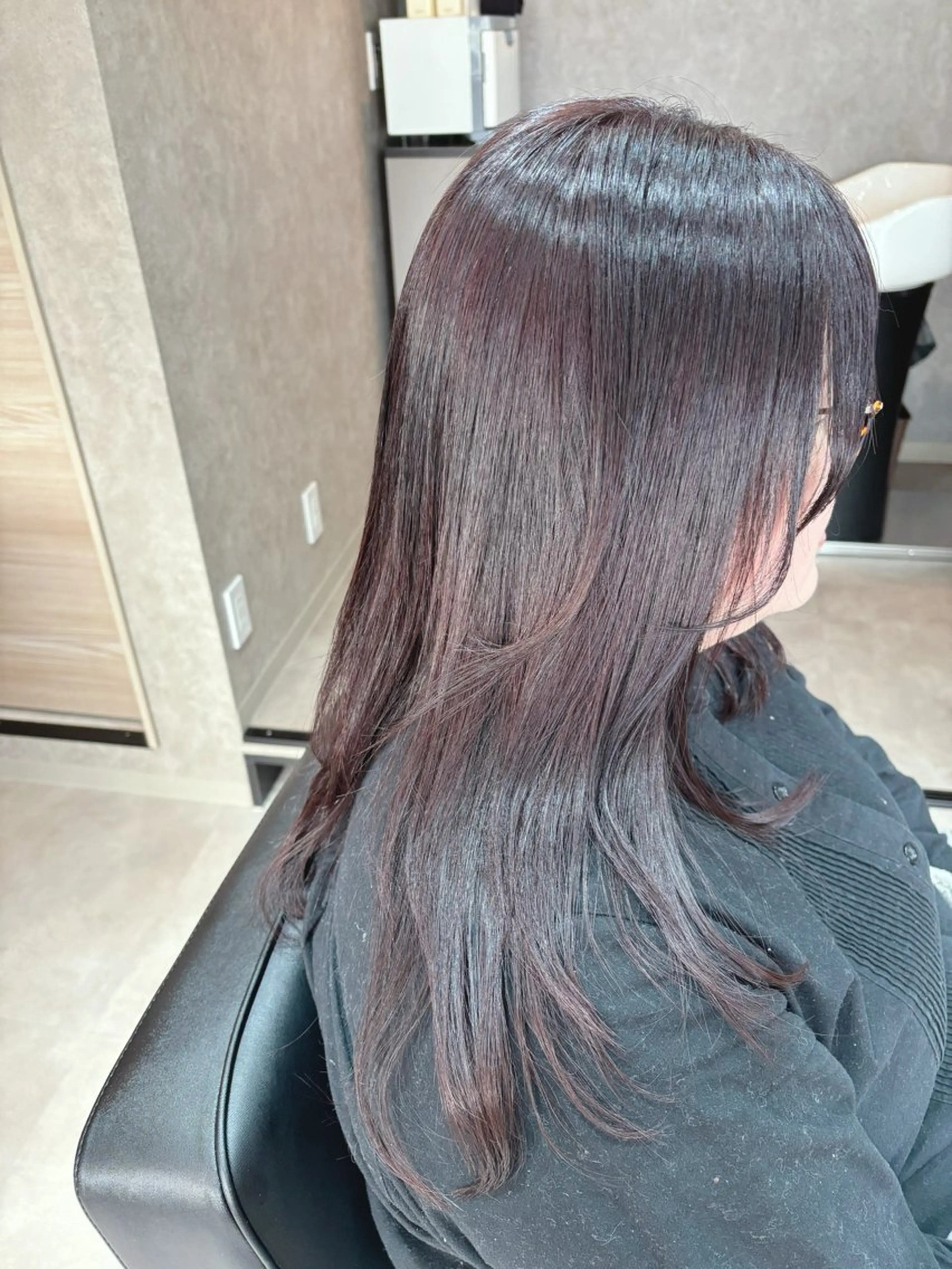 セミロング カット ヘアカラー Mina Akiyamaのヘアスタイル