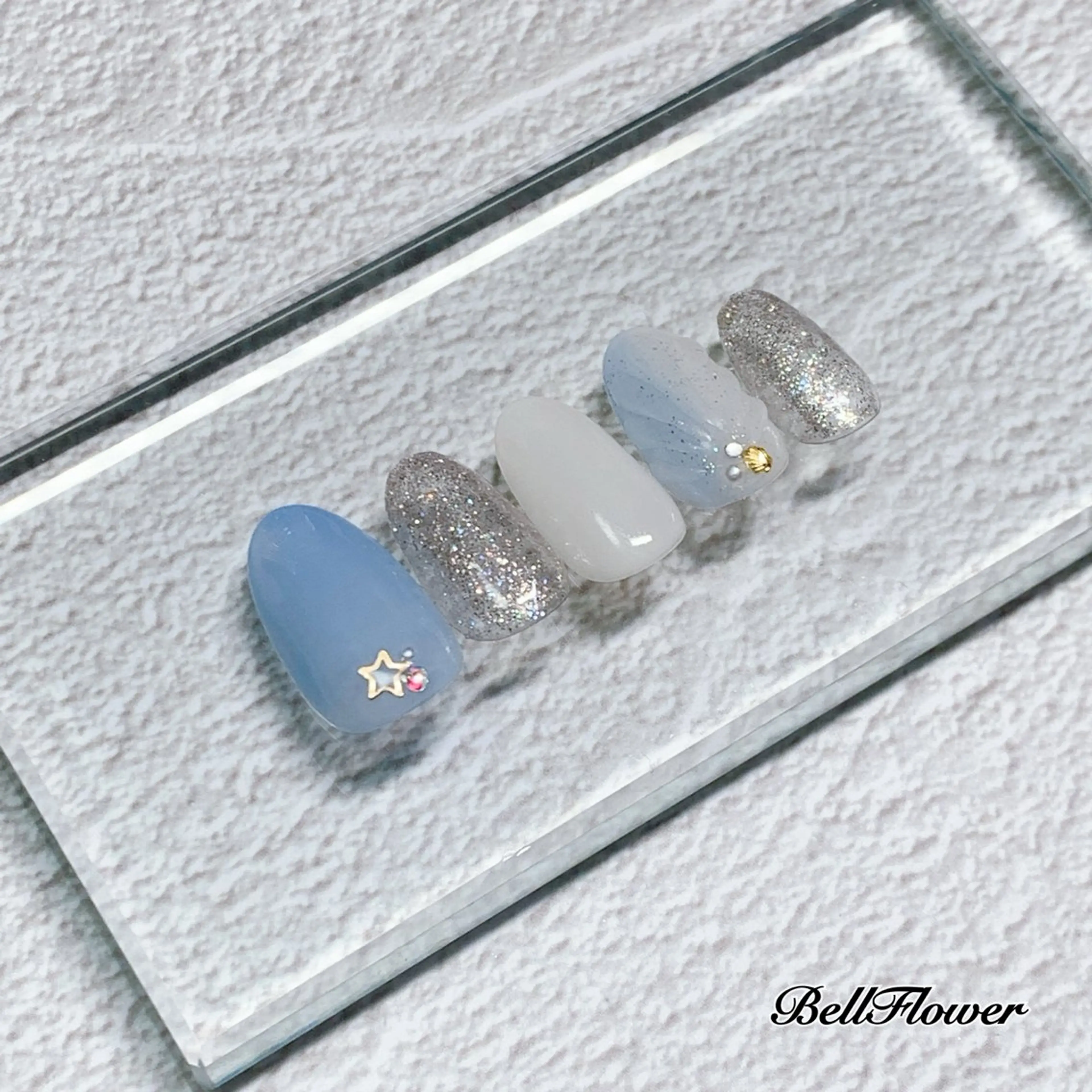 ネイル ハンドネイル Bell Flowerのネイルデザイン