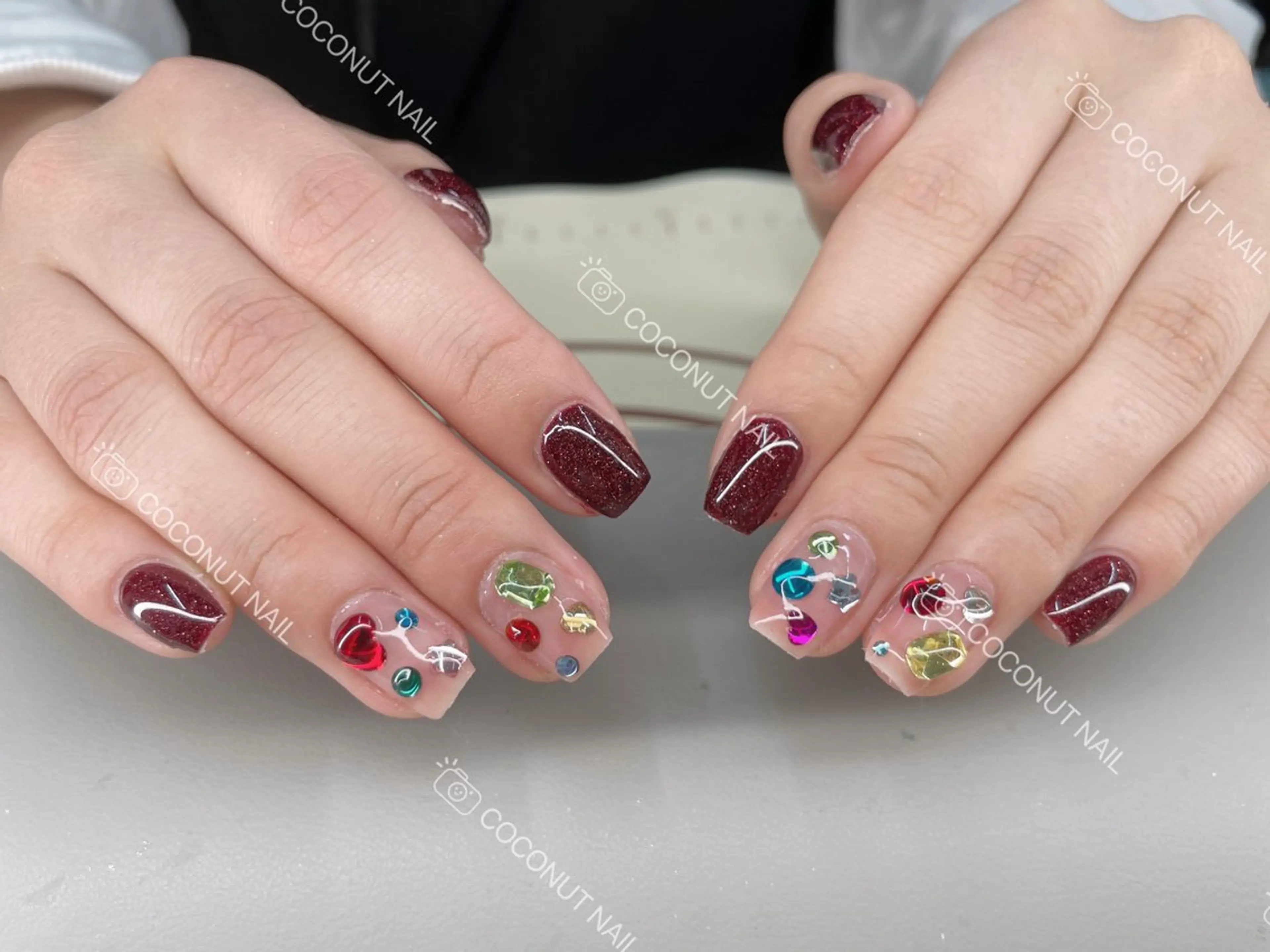 ネイル ハンドネイル 神田 ココナッツのネイルデザイン