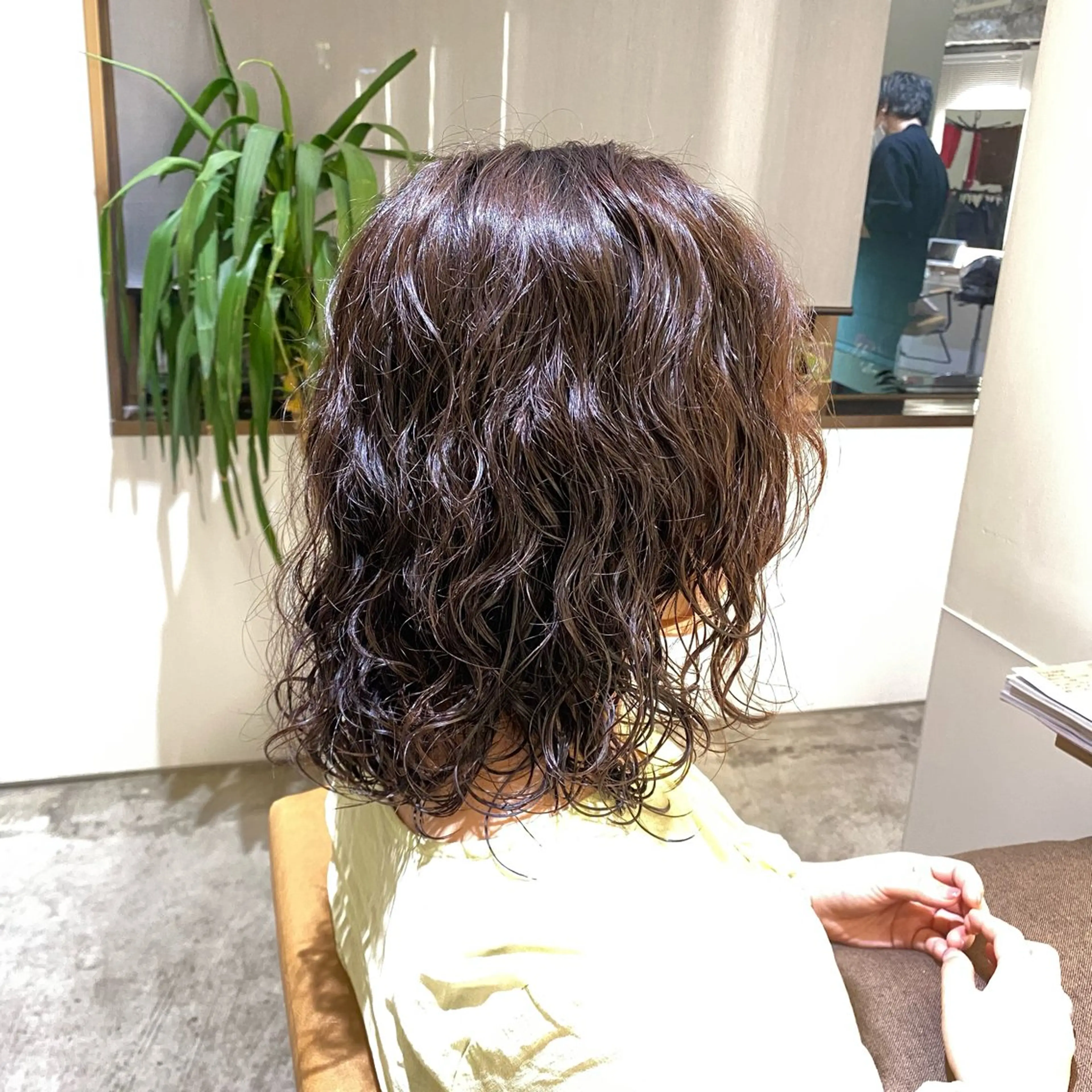 ミディアム パーマ 銀座骨格診断似合わせ 美容師中島年紀のヘアスタイル