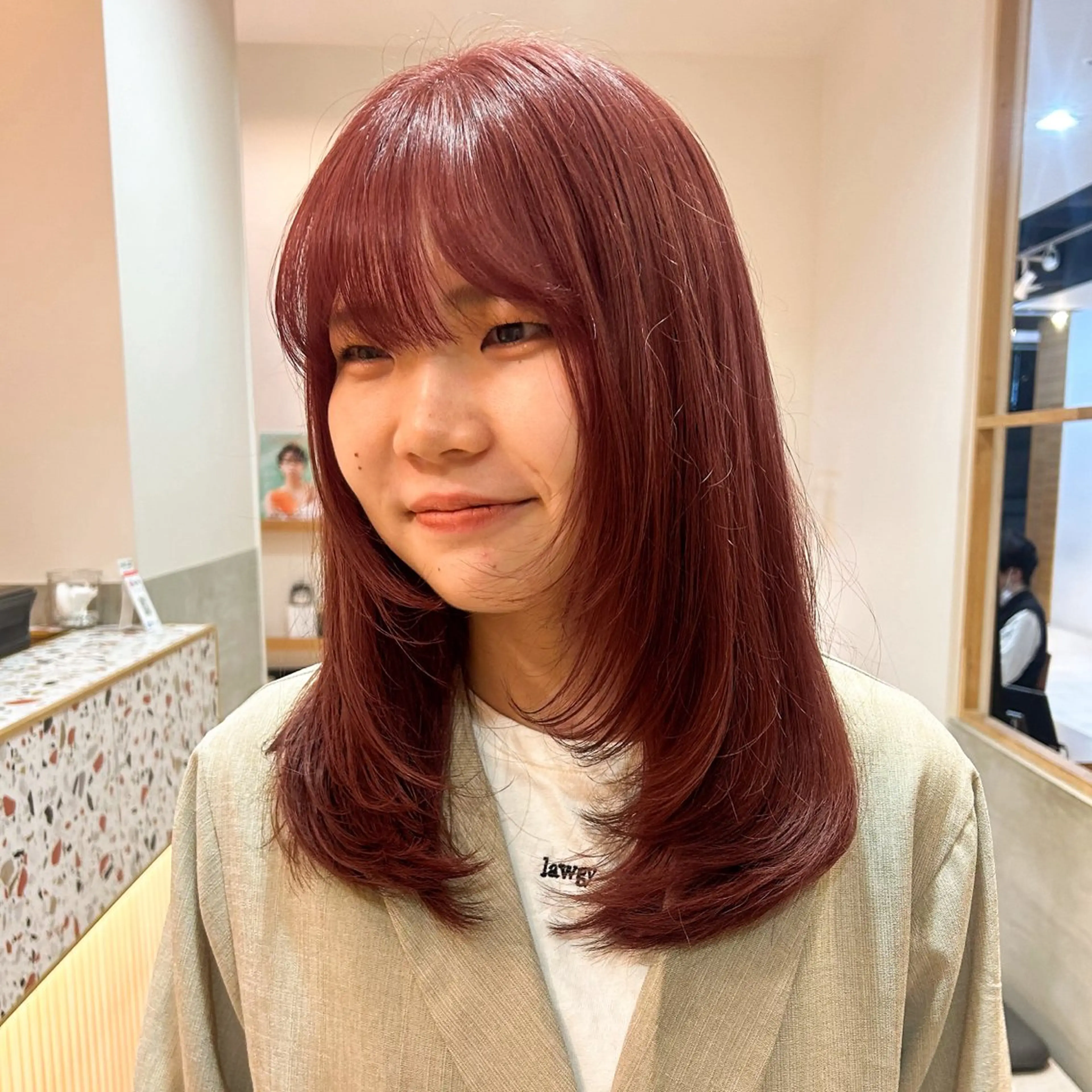 ミディアム カラー ヘアカラー 🐢ダブルカラー🐢 透明感/このかのヘアスタイル